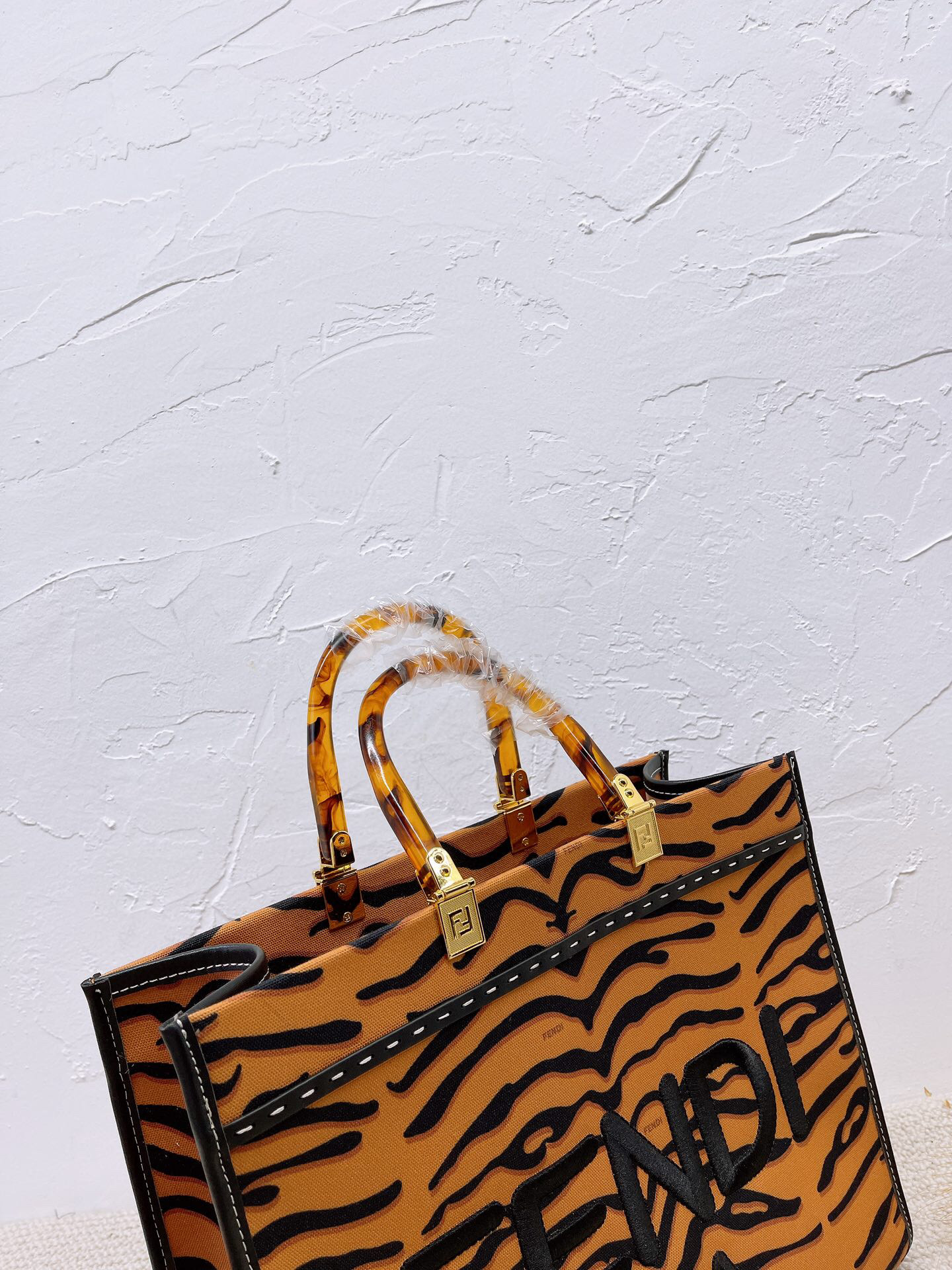 $34.99-FENDI X6170 gallery