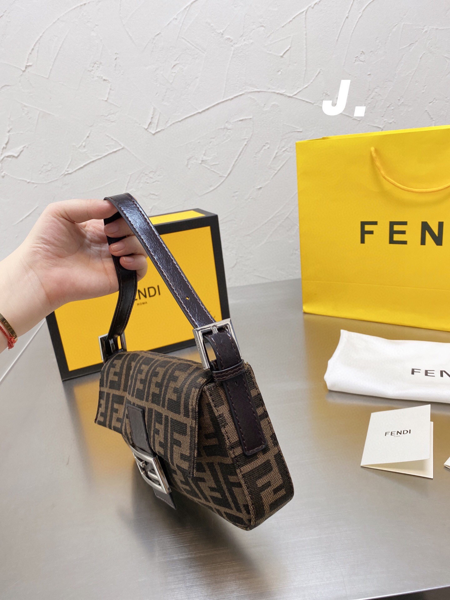 $34.99-FENDI X6174 gallery