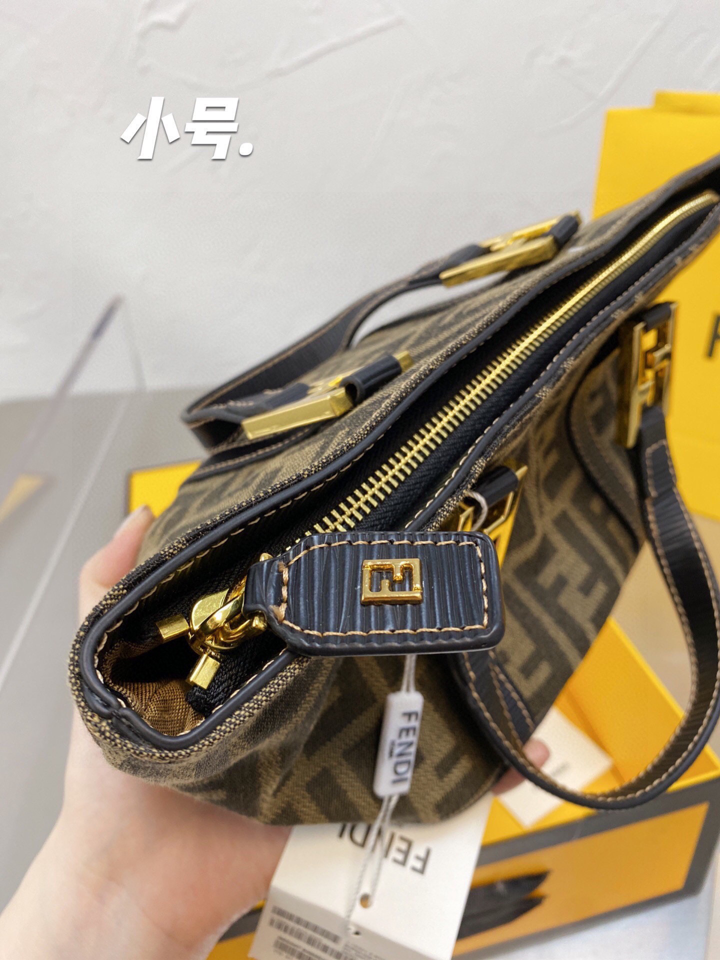 $34.99-FENDI X6176 gallery