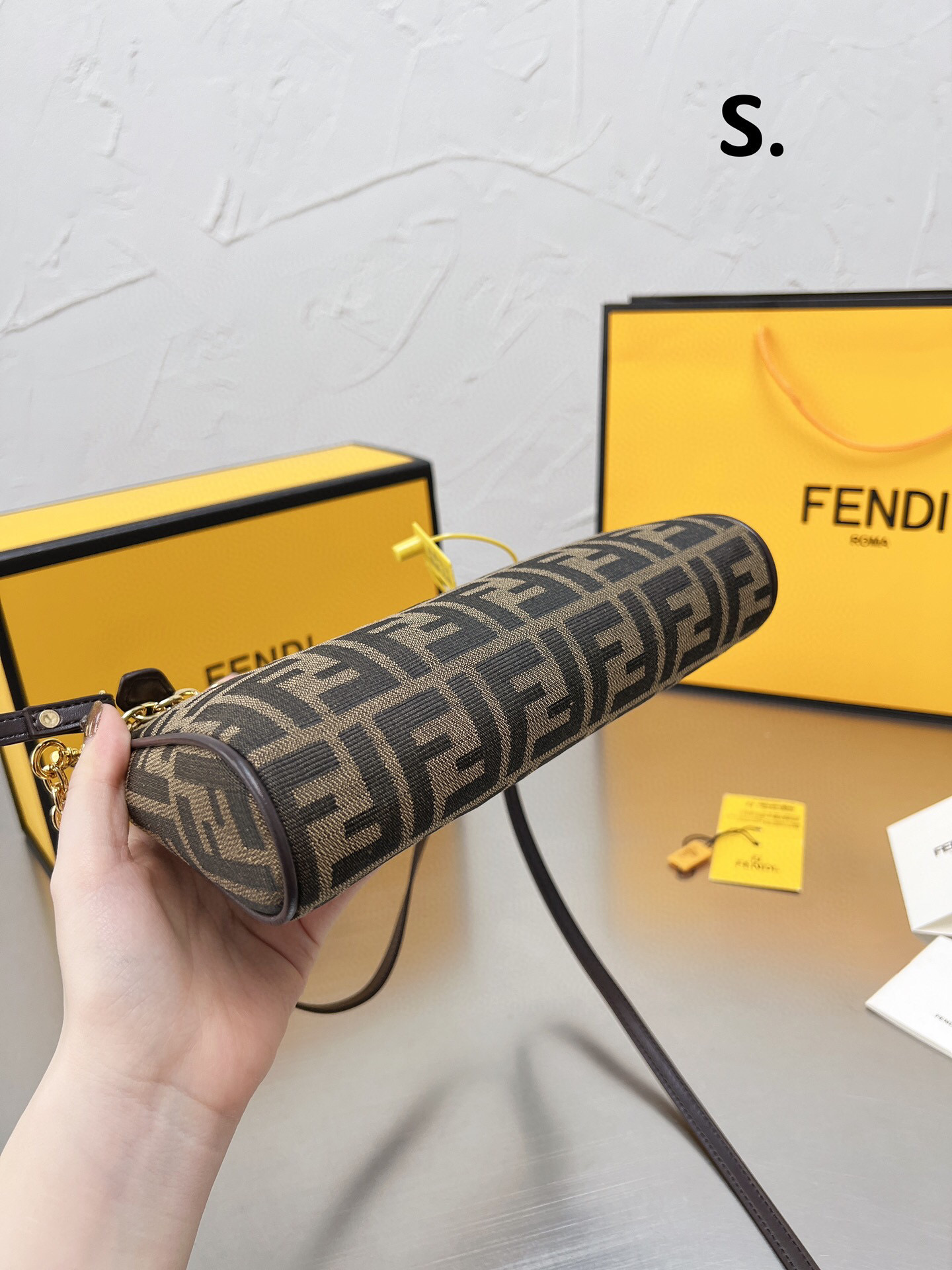 $34.99-FENDI X6186 gallery