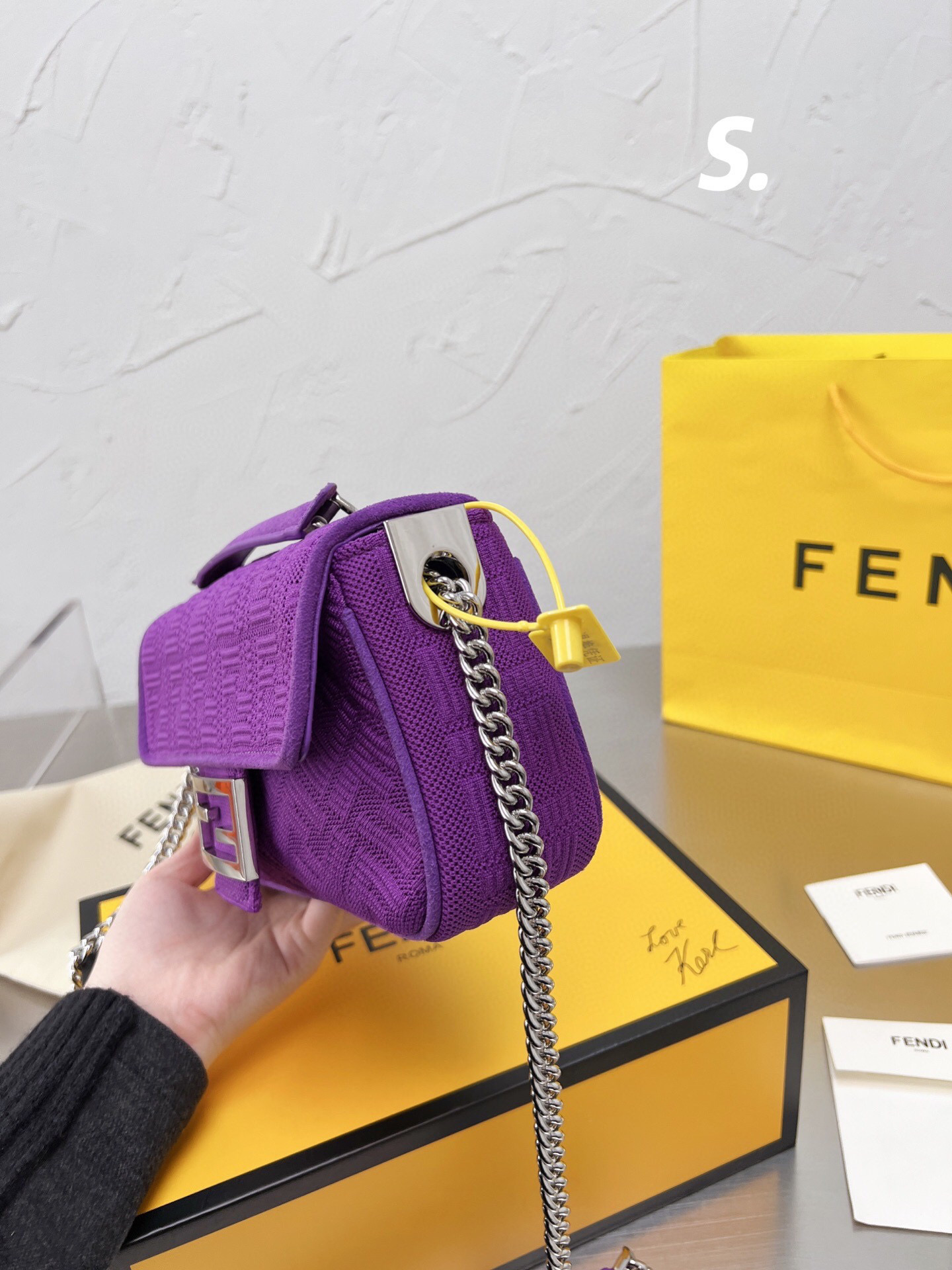 $34.99-FENDI X6192 gallery