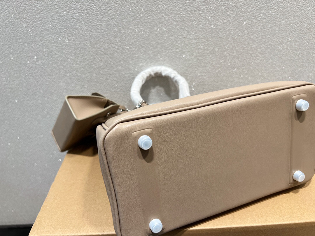 $34.99-HERMES  X6073 gallery