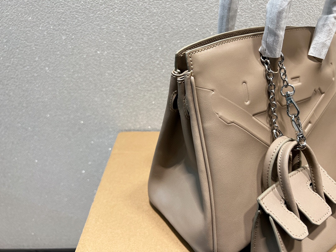$34.99-HERMES  X6073 gallery