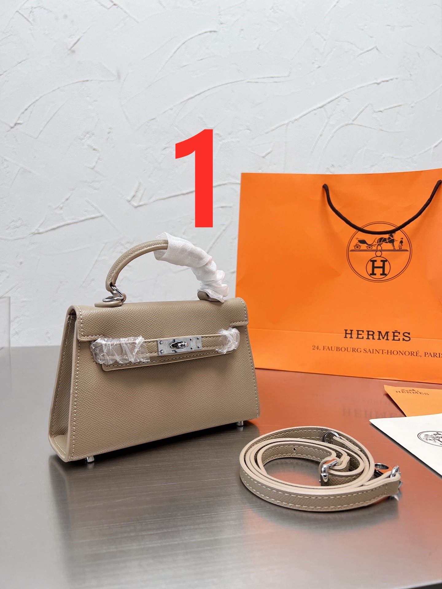 $34.99-HERMES X6049 gallery
