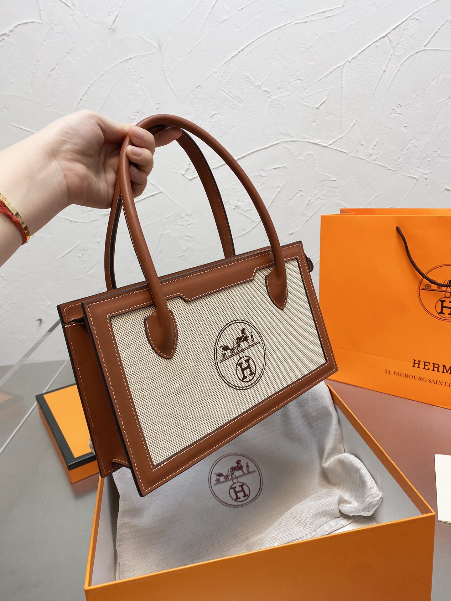 $34.99-HERMES X6050 gallery
