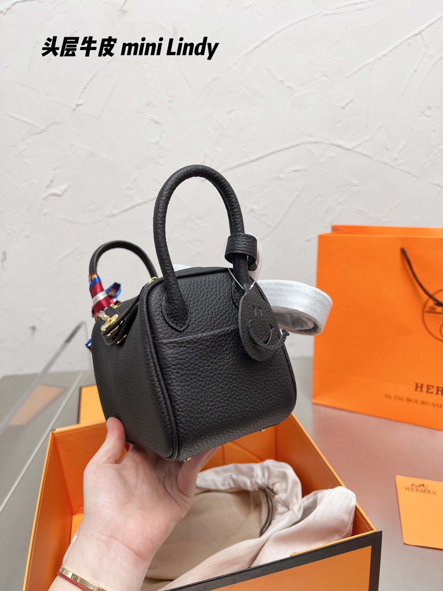 $34.99-HERMES X6052 gallery