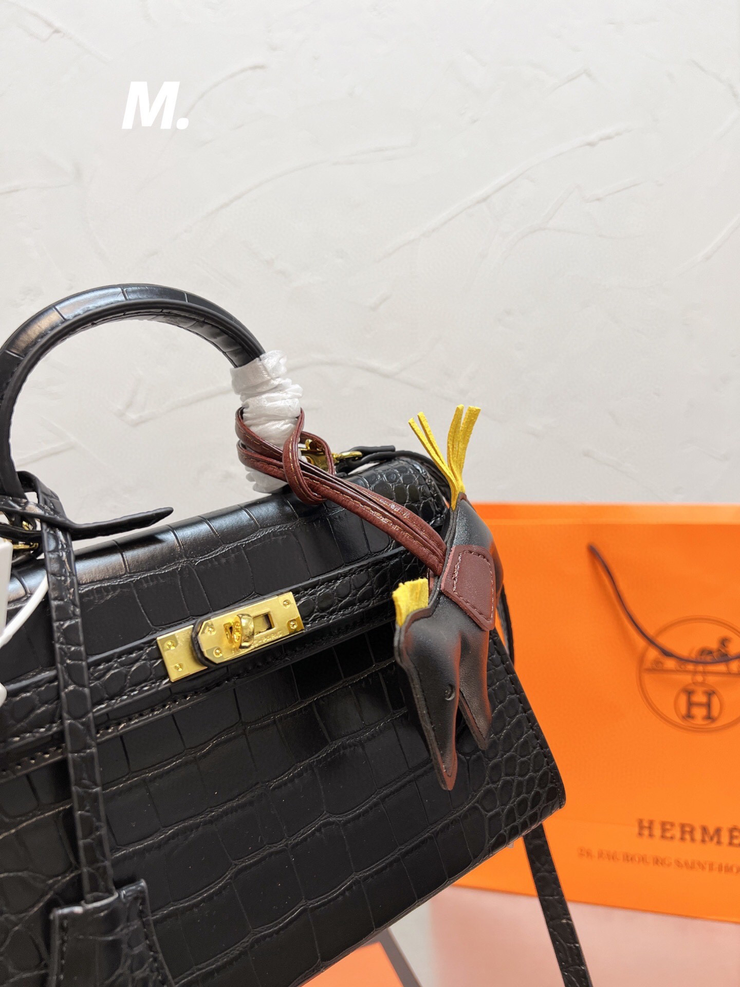 $34.99-HERMES X6054 gallery