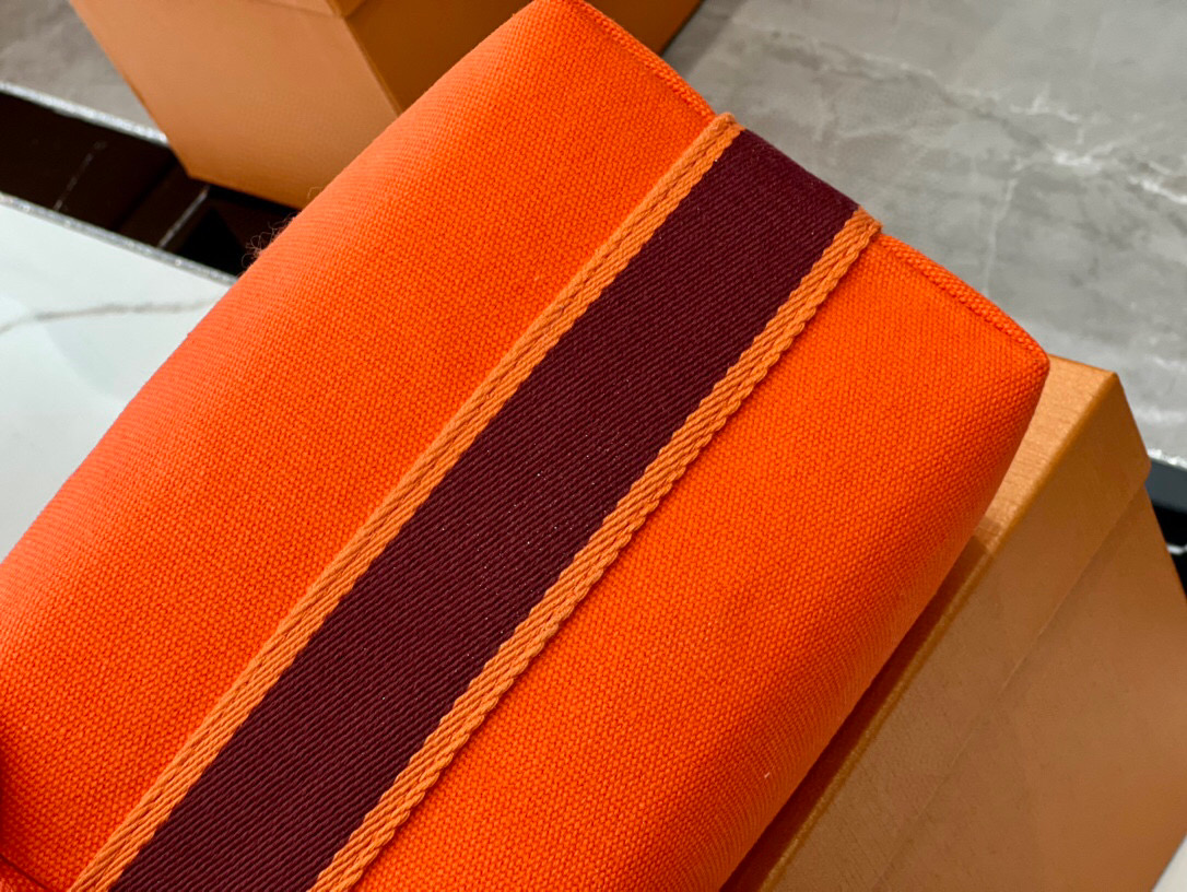 $34.99-HERMES X6062 gallery