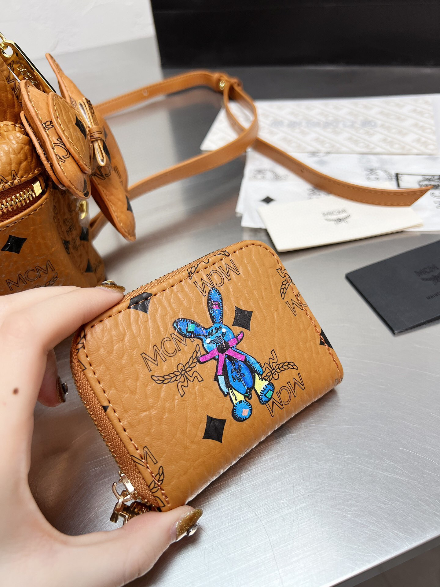 $34.99-MCM  X6124 gallery