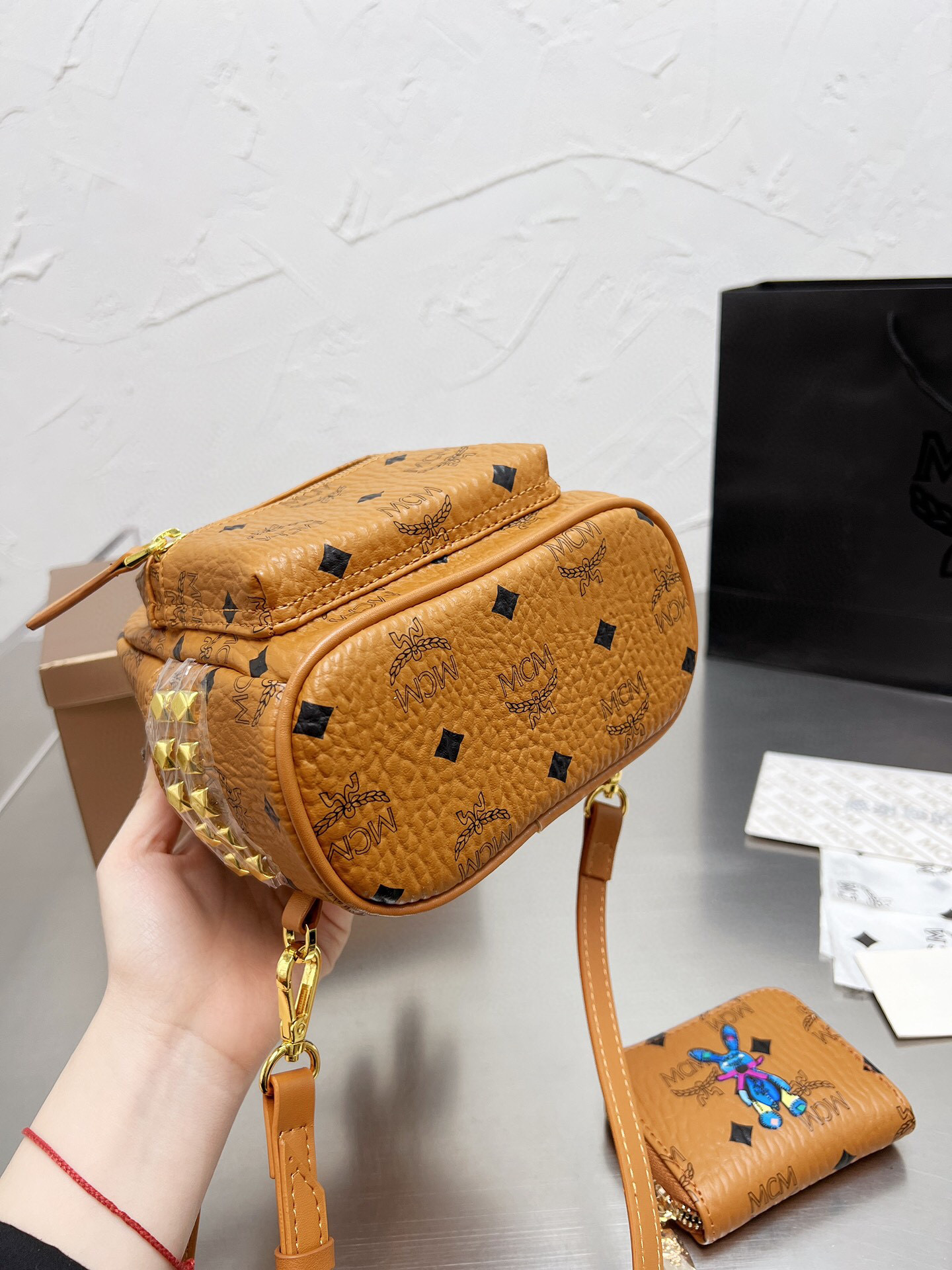 $34.99-MCM  X6124 gallery