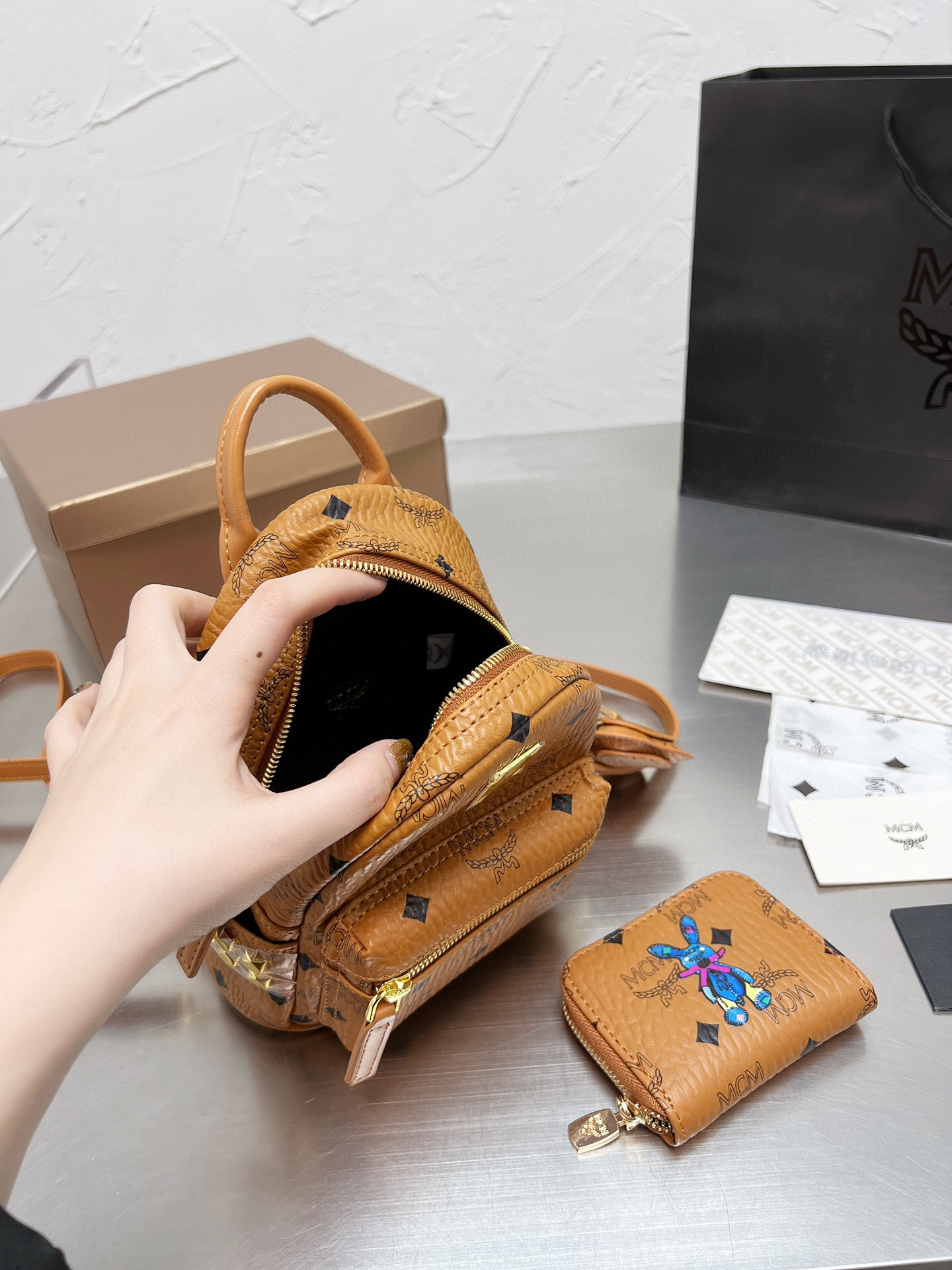 $34.99-MCM  X6124 gallery