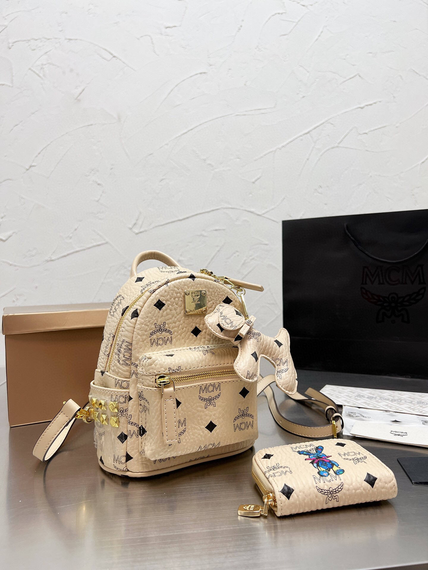 $34.99-MCM  X6124 gallery