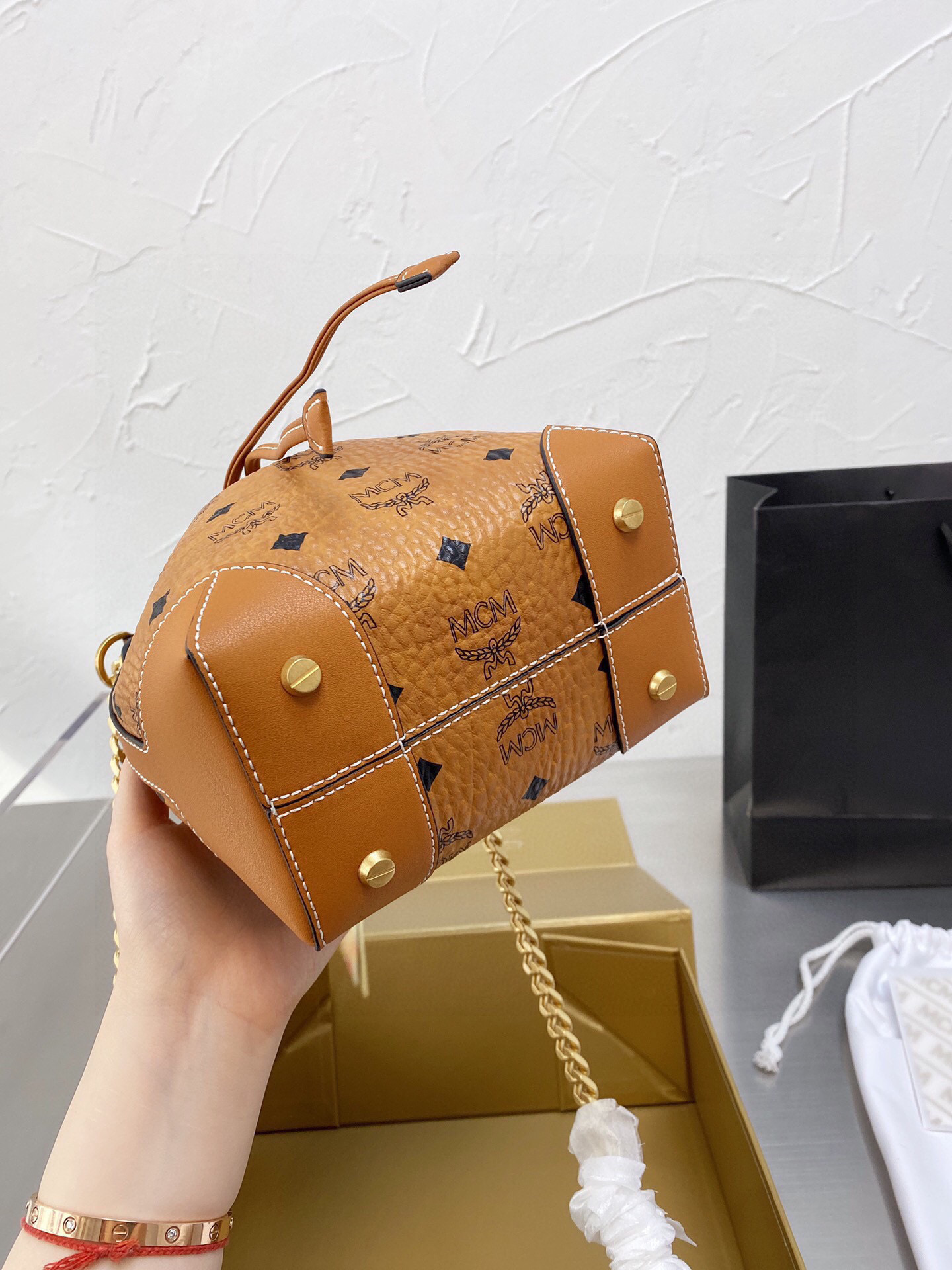$34.99-MCM  X6132 gallery