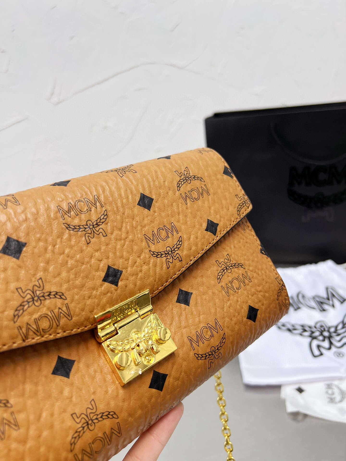 $34.99-MCM X6119 gallery