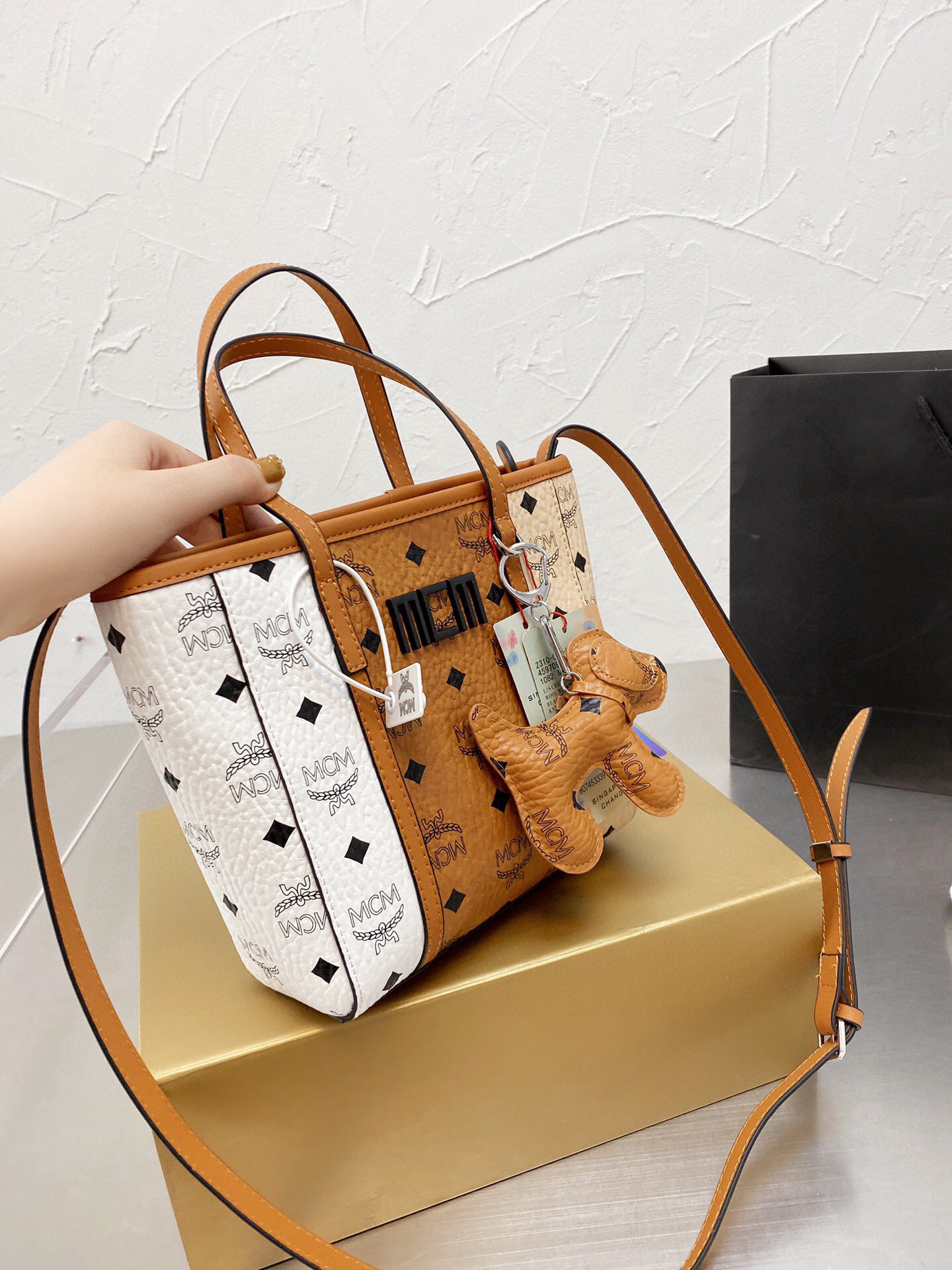 $34.99-MCM X6131 gallery