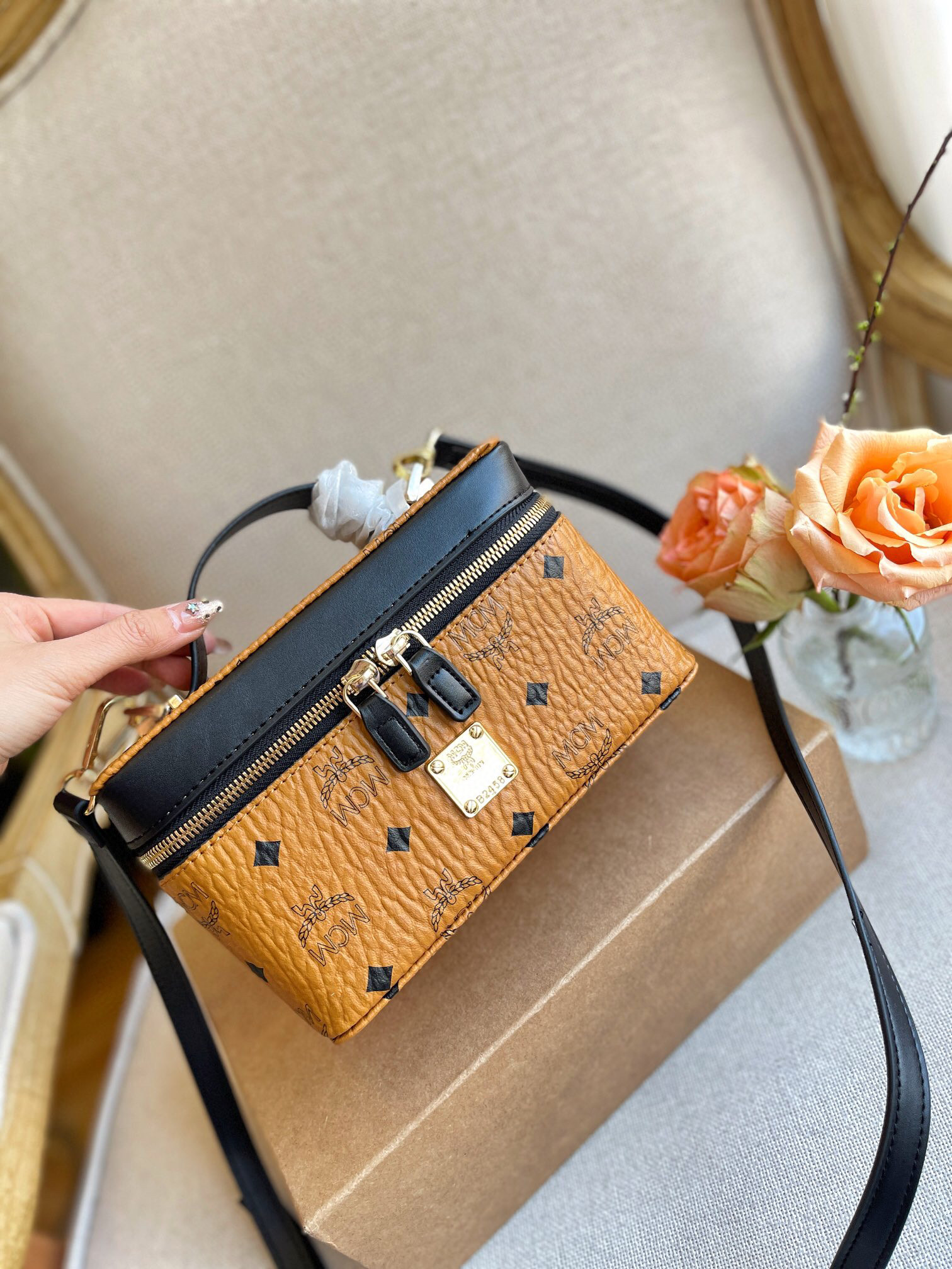 $34.99-MCM X6138 gallery