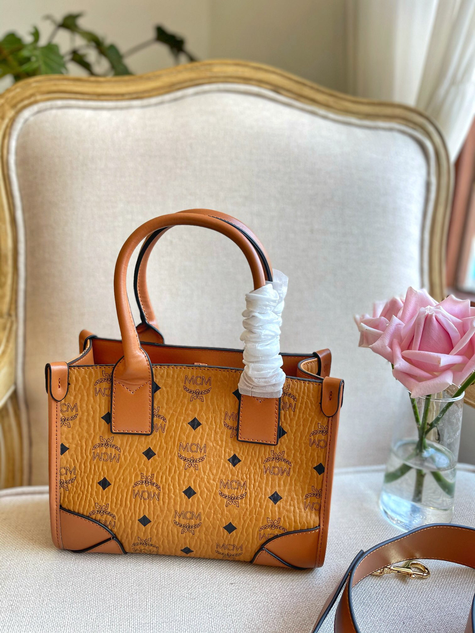 $34.99-MCM X6139 gallery