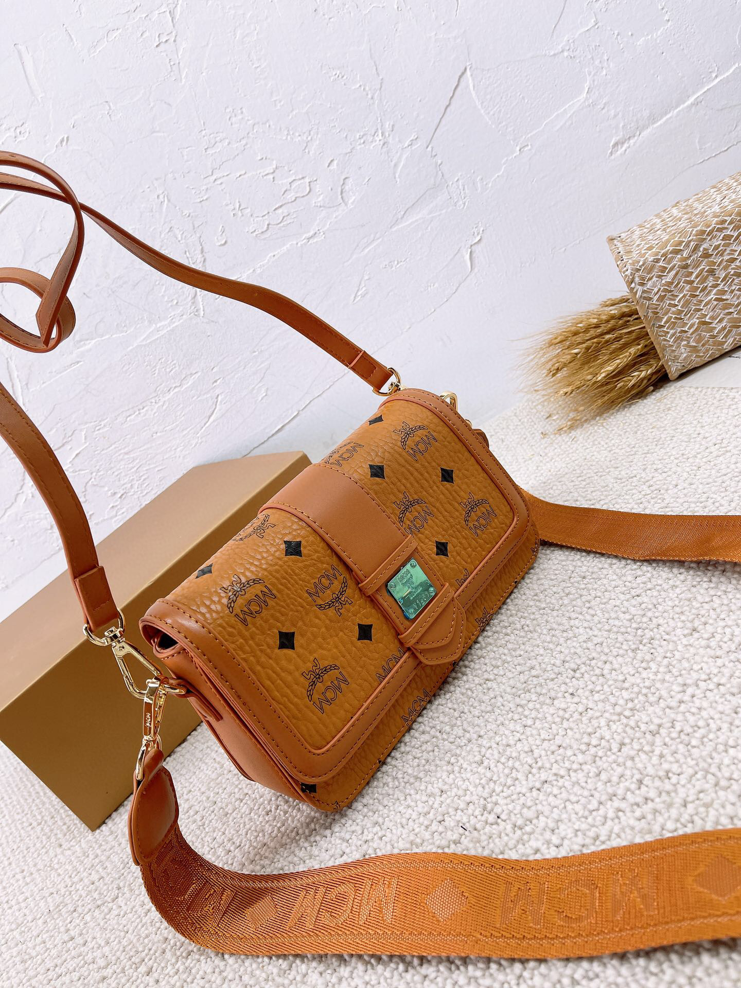 $34.99-MCM X6147 gallery