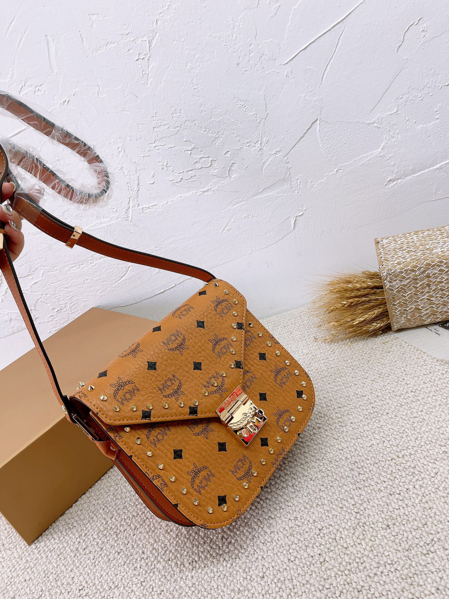 $34.99-MCM X6148 gallery