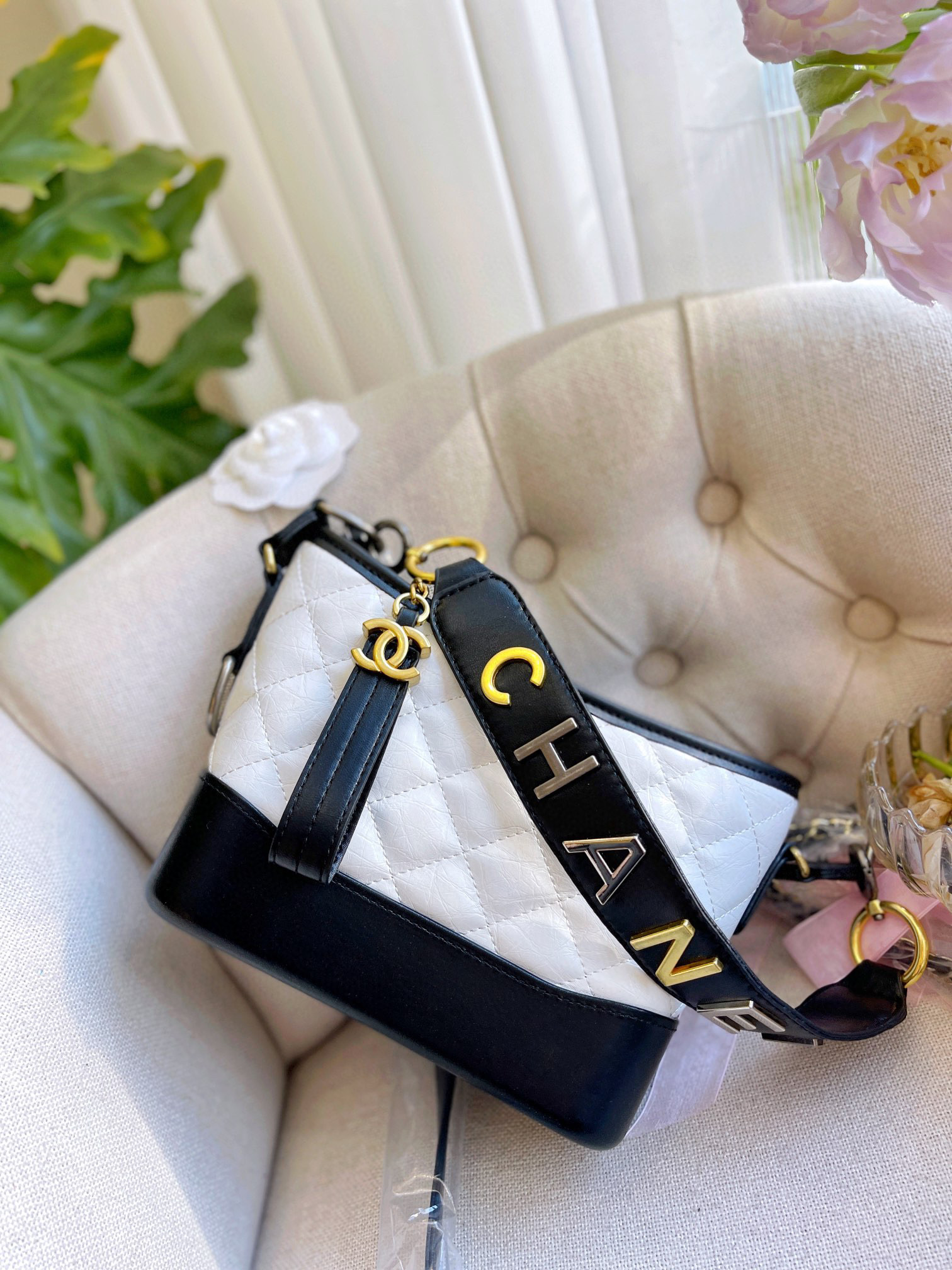 $34.99-chanel X6059 gallery