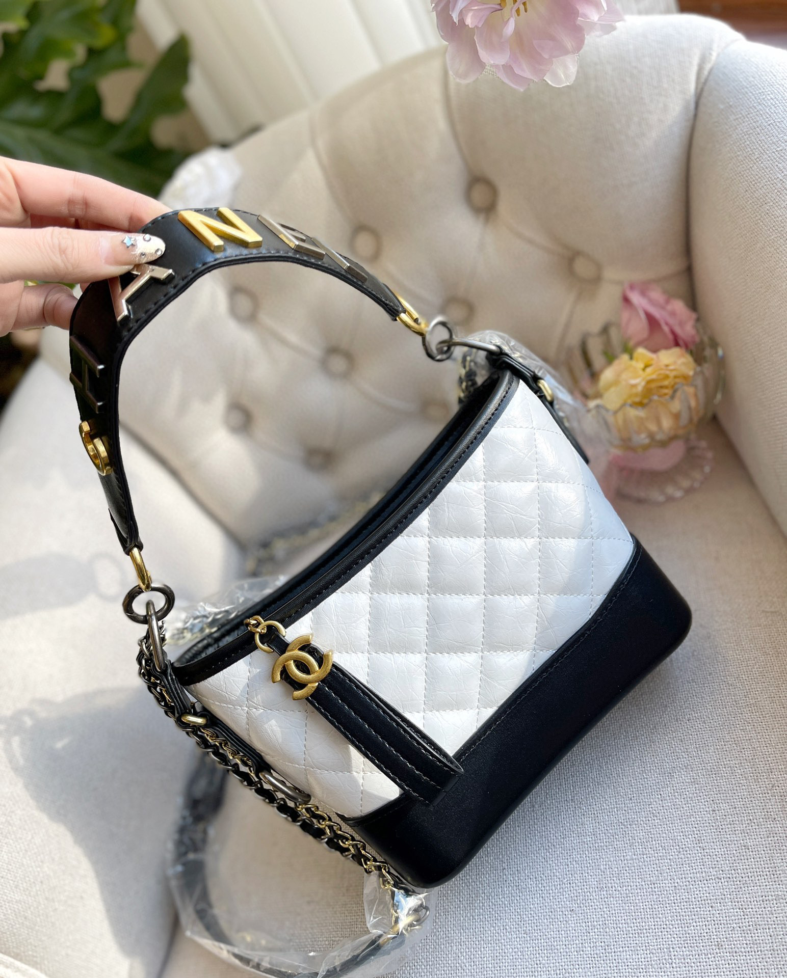 $34.99-chanel X6059 gallery