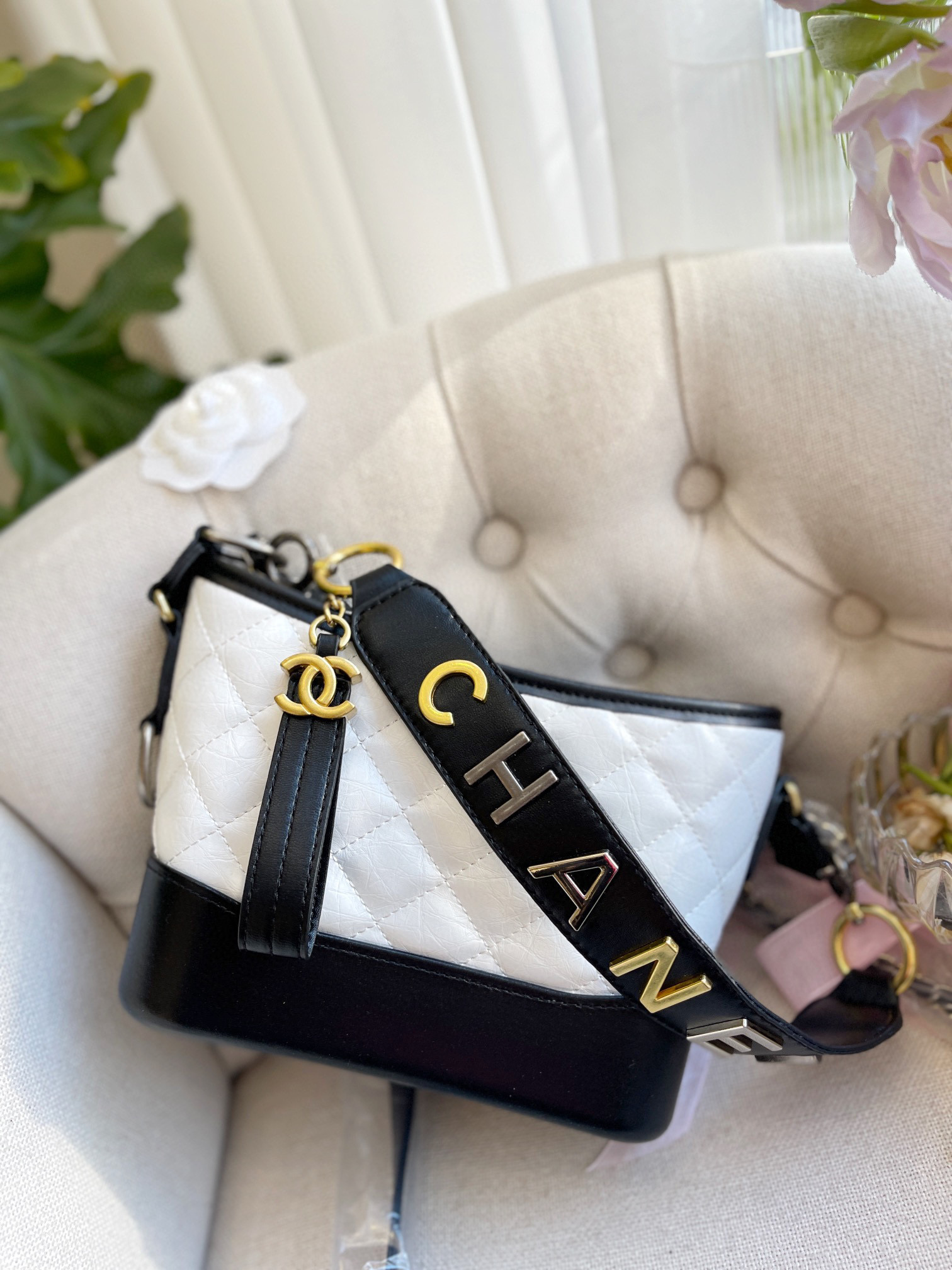 $34.99-chanel X6059 gallery