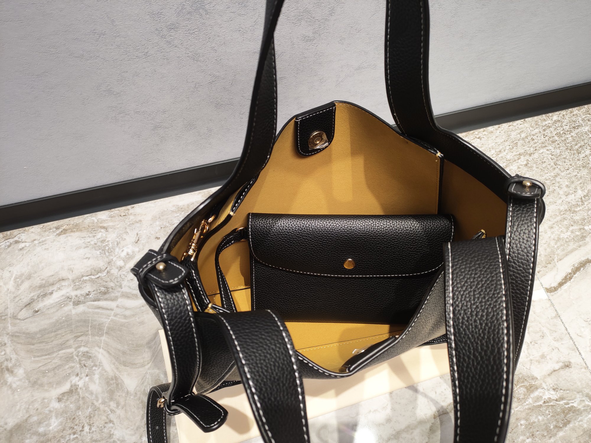 $35.99--Stella McCartney-X5461 gallery