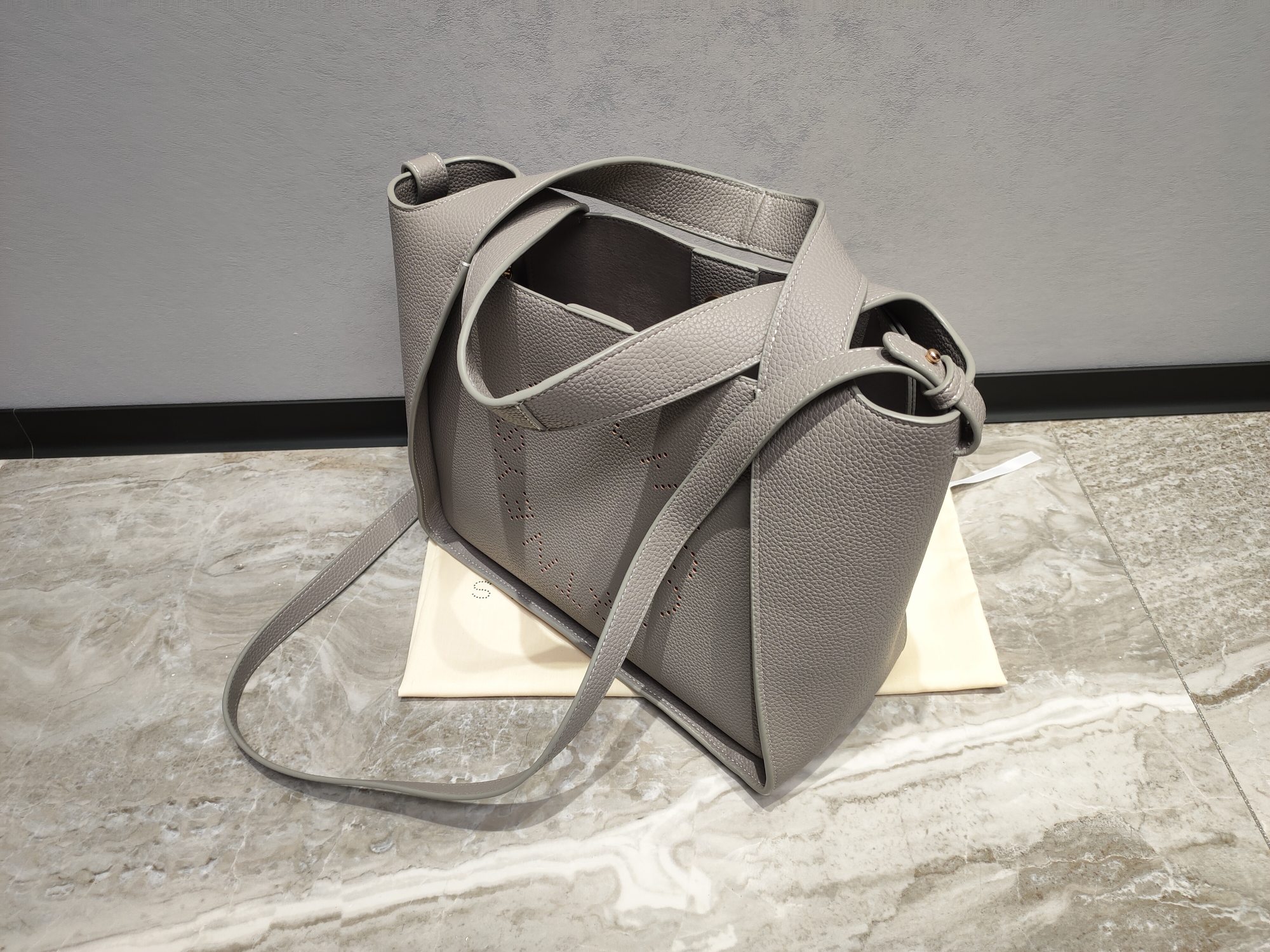 $35.99--Stella McCartney-X5461 gallery