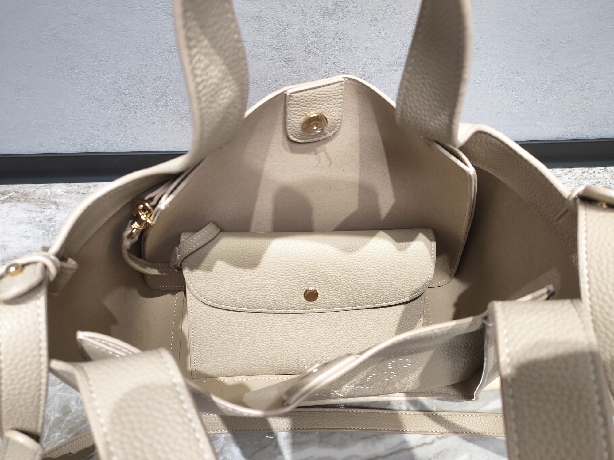 $35.99--Stella McCartney-X5461 gallery