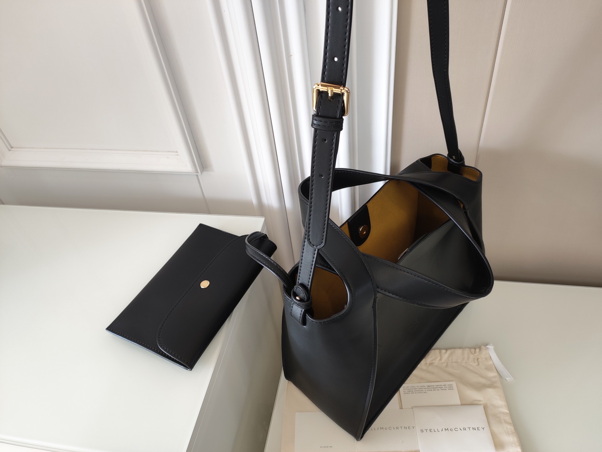 $35.99--Stella McCartney-X5461 gallery
