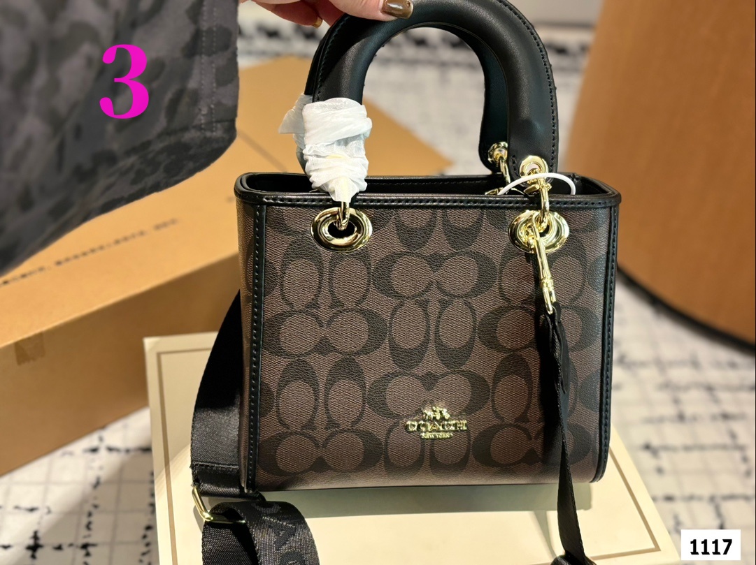 $35.99-COACH-X51550 gallery