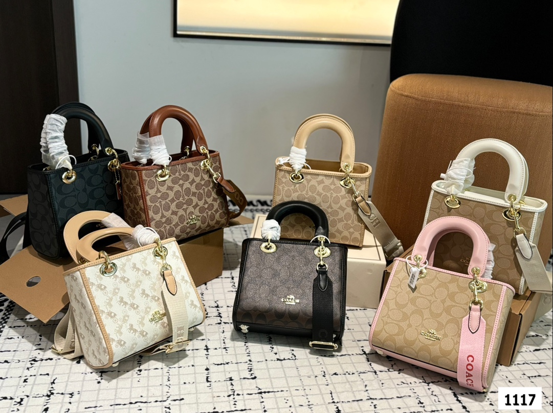 $35.99-COACH-X51550 gallery
