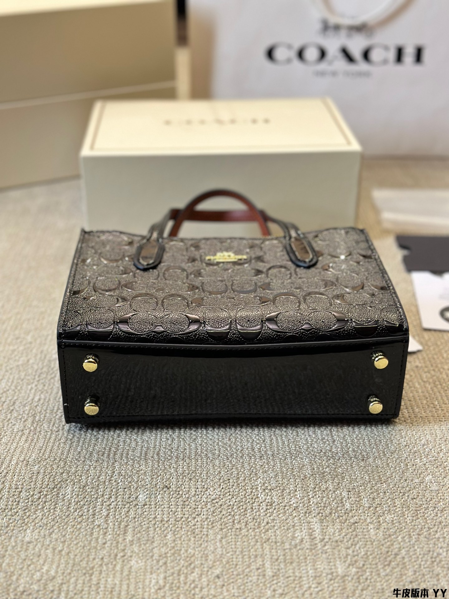$35.99-COACH-X5638 gallery