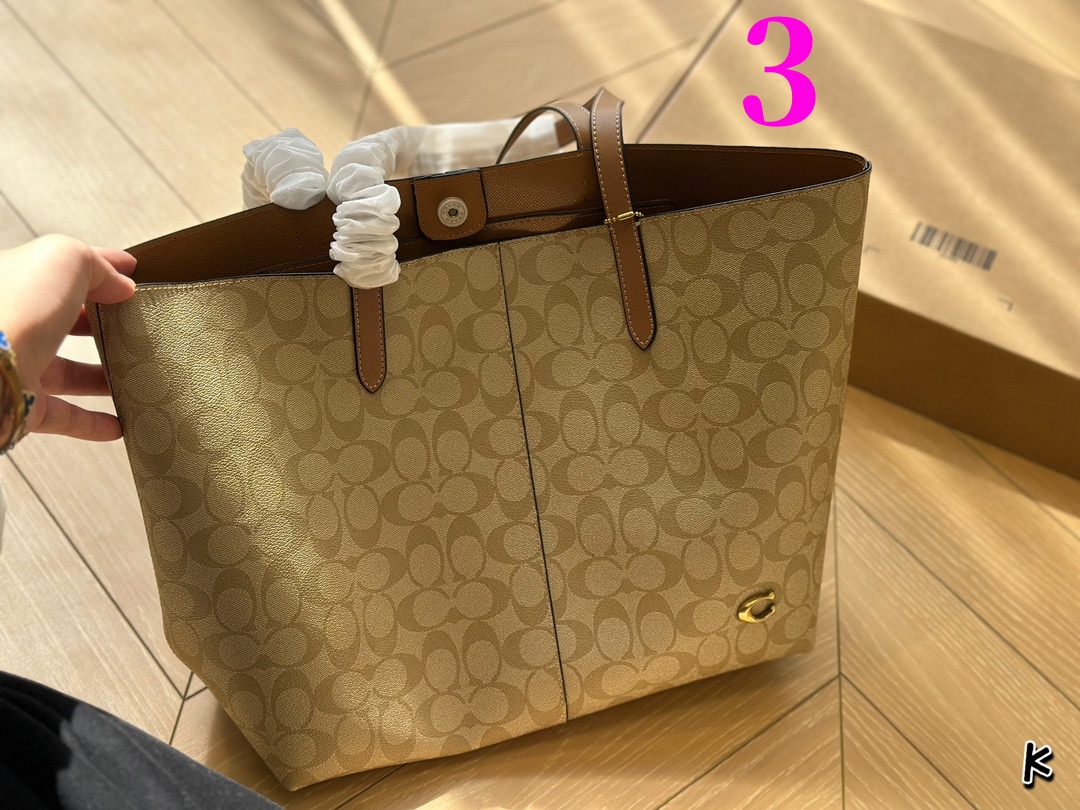 $35.99-COACH-X5666 gallery