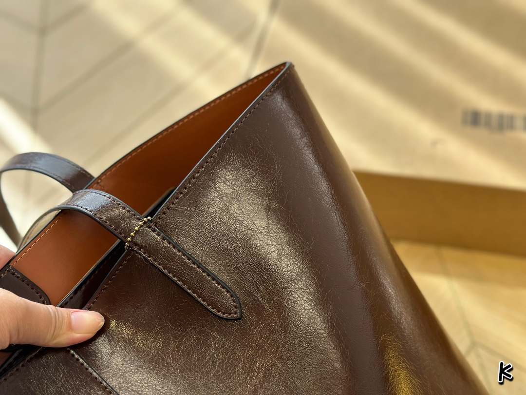 $35.99-COACH-X5666 gallery
