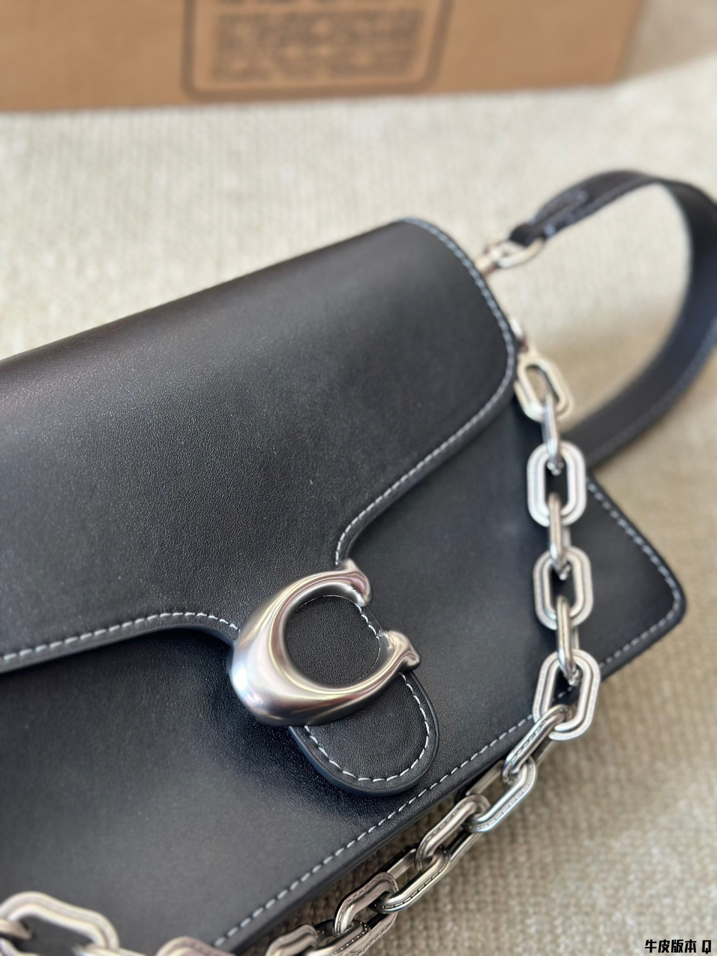 $35.99-COACH-X5710 gallery