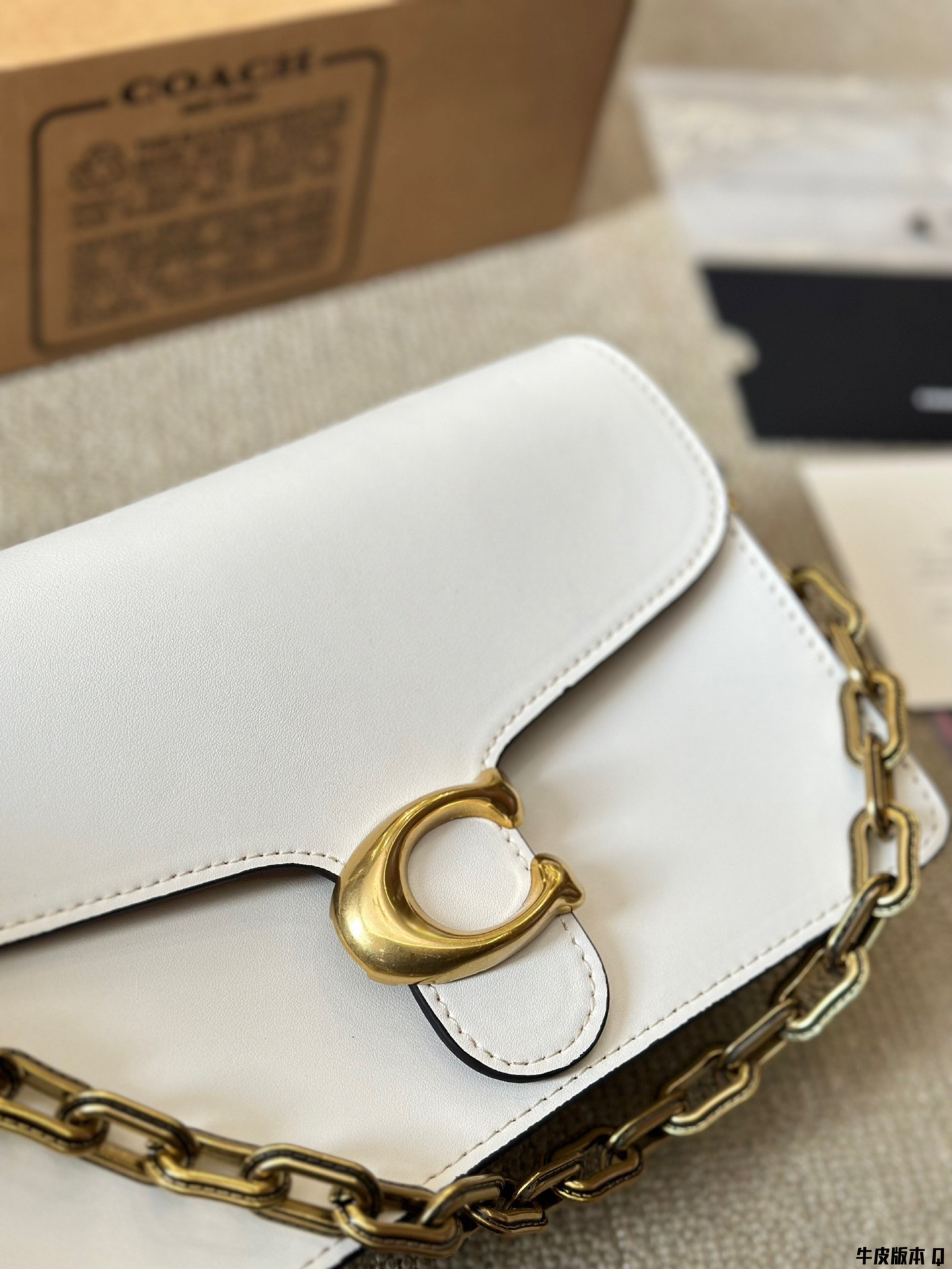 $35.99-COACH-X5710 gallery