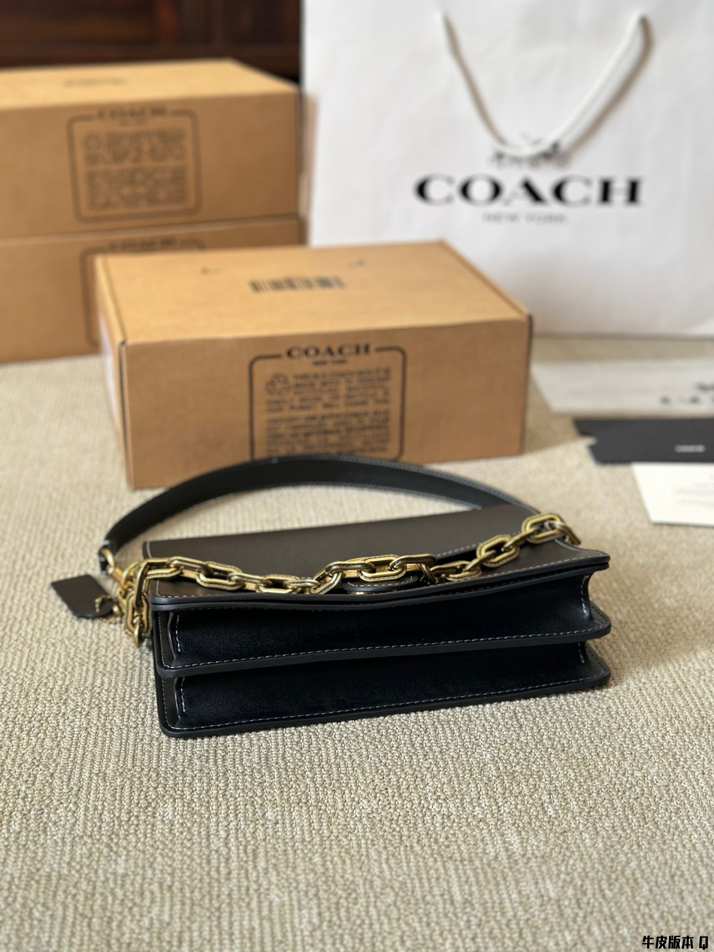 $35.99-COACH-X5710 gallery