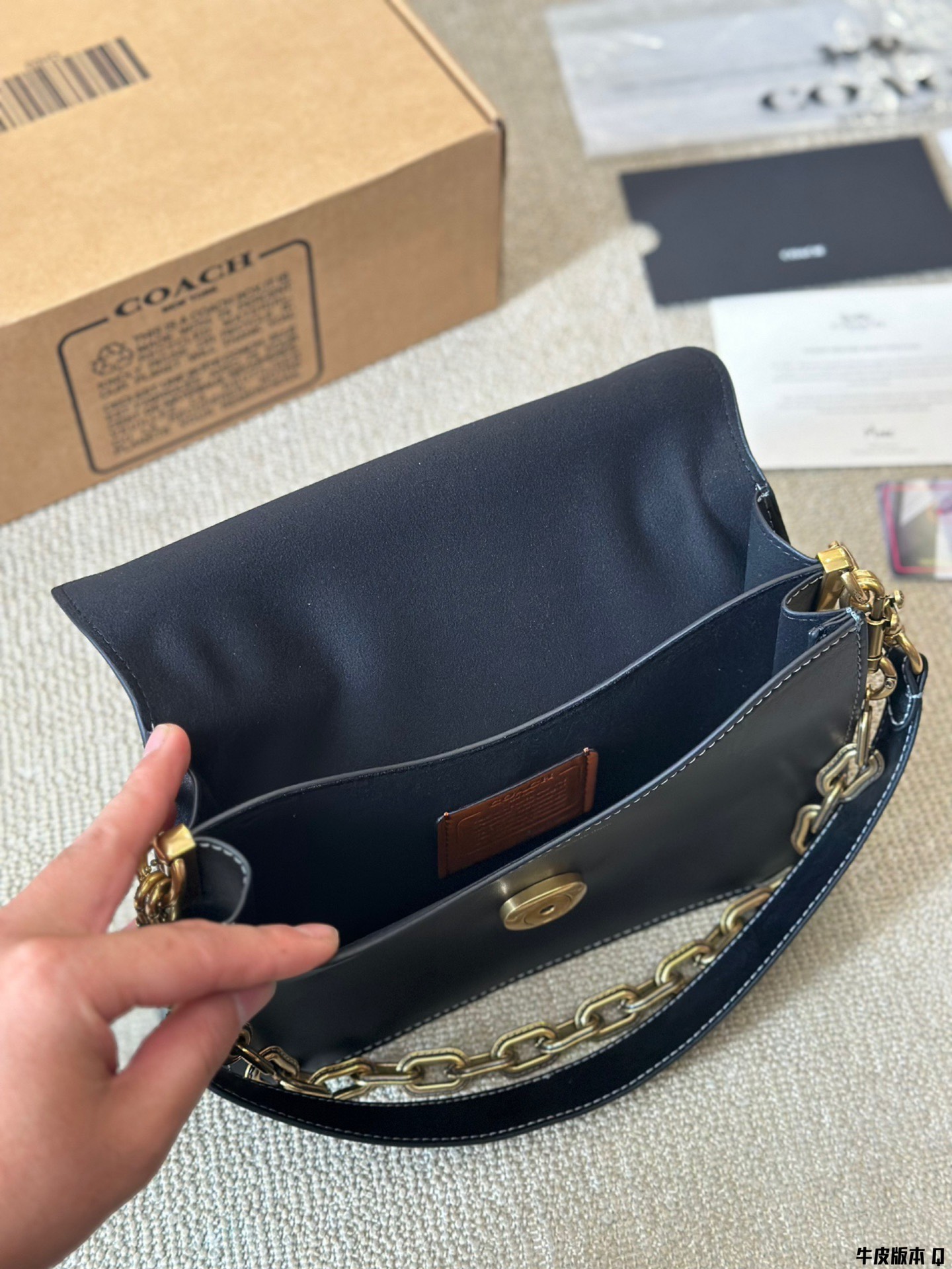 $35.99-COACH-X5710 gallery
