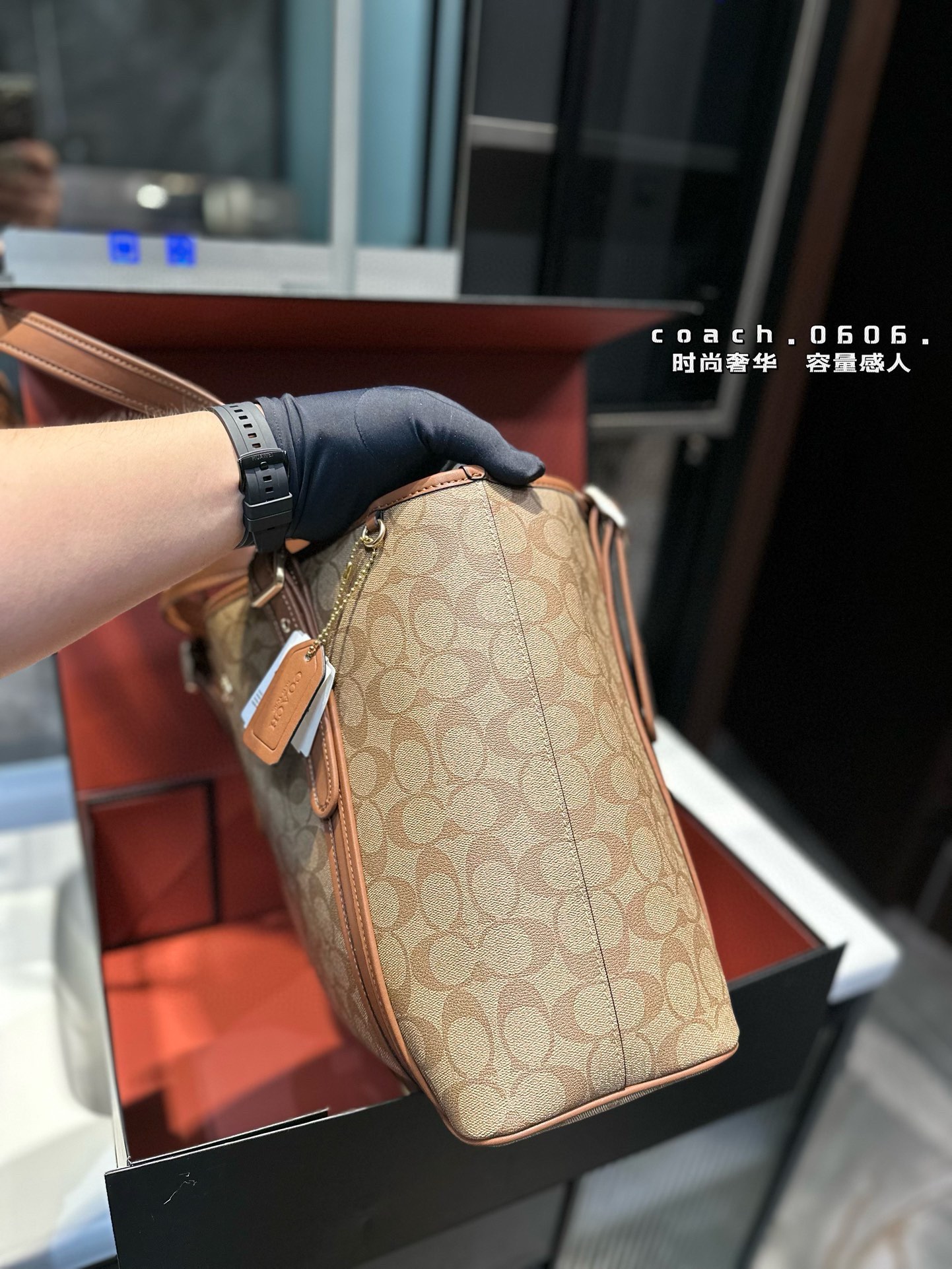 $35.99-COACH-X5722 gallery