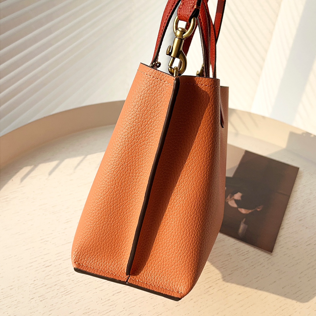 $35.99-COACH-X5792 gallery