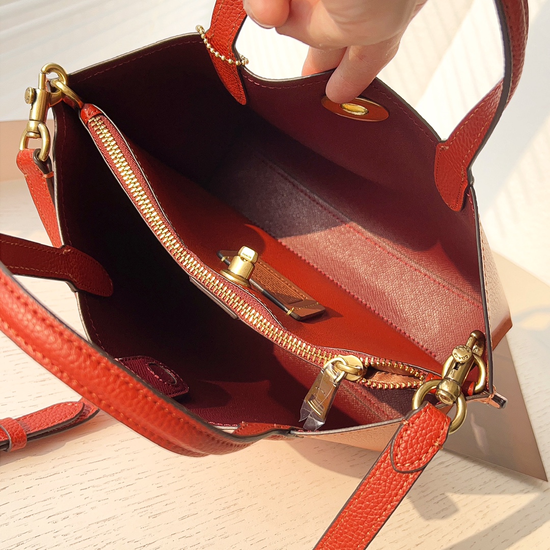 $35.99-COACH-X5792 gallery