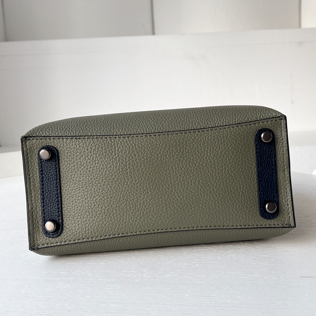 $35.99-COACH-X5792 gallery