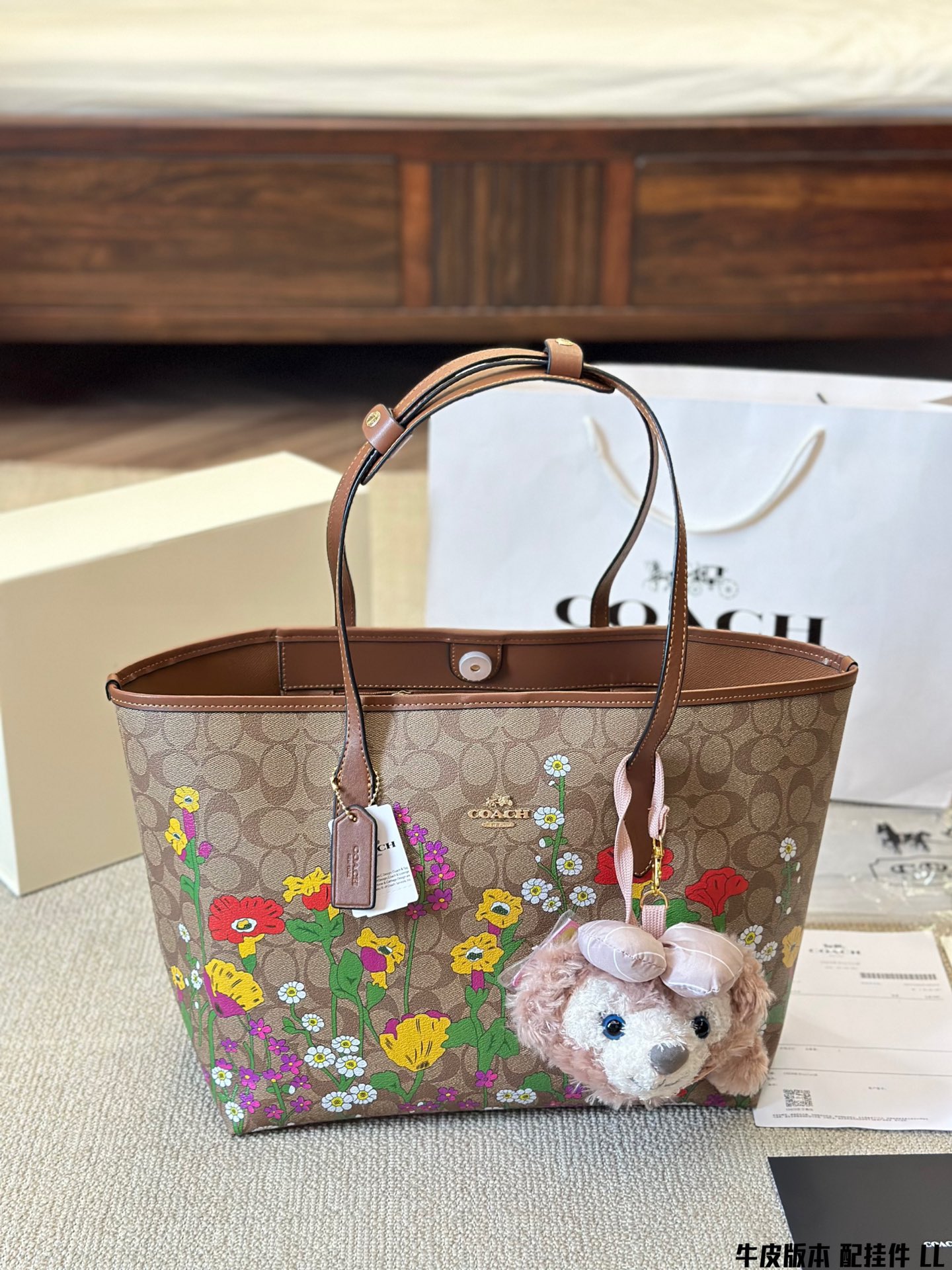 $35.99-Coach-X5472 gallery