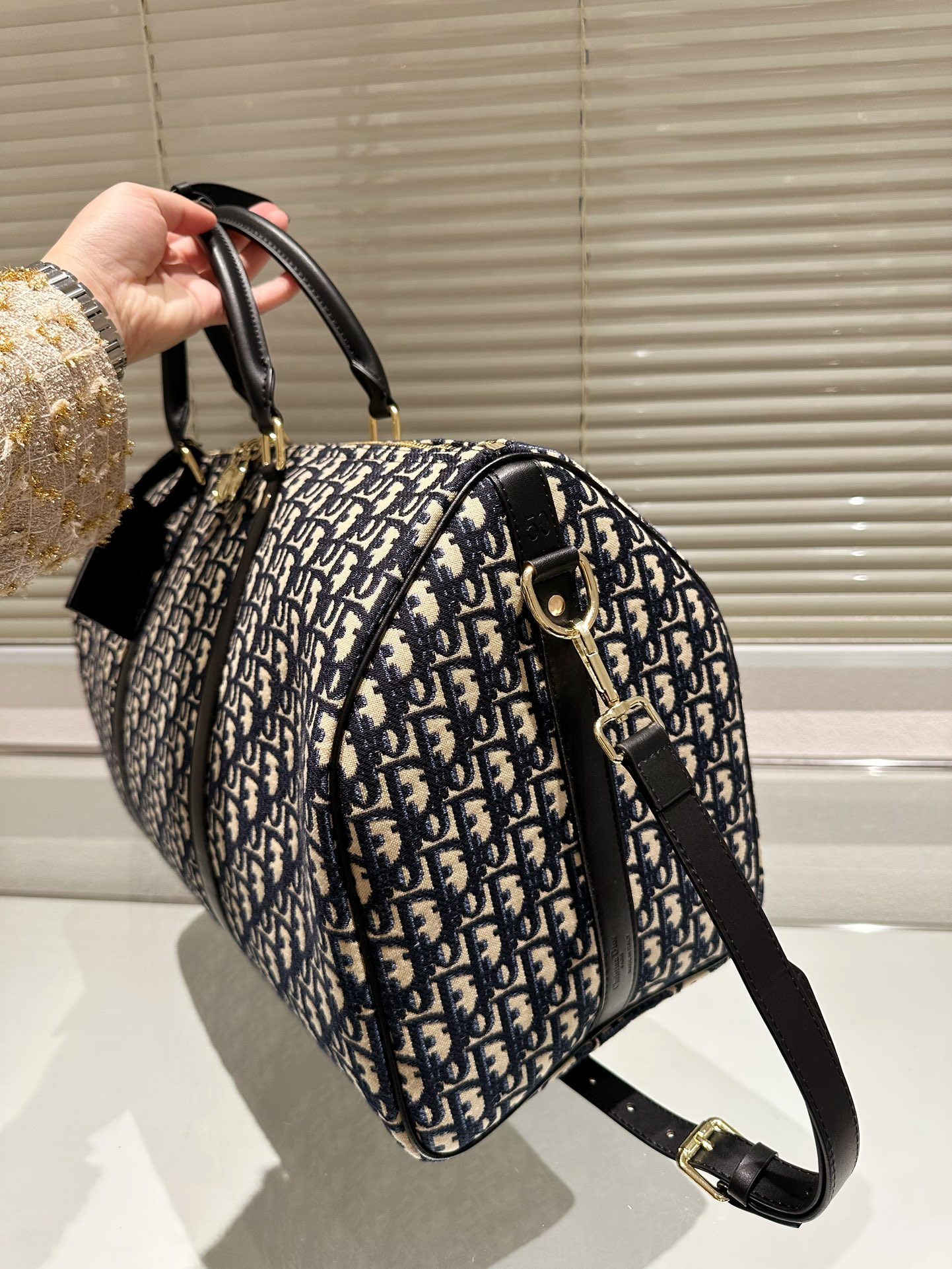 $35.99-DIOR-X5344 gallery