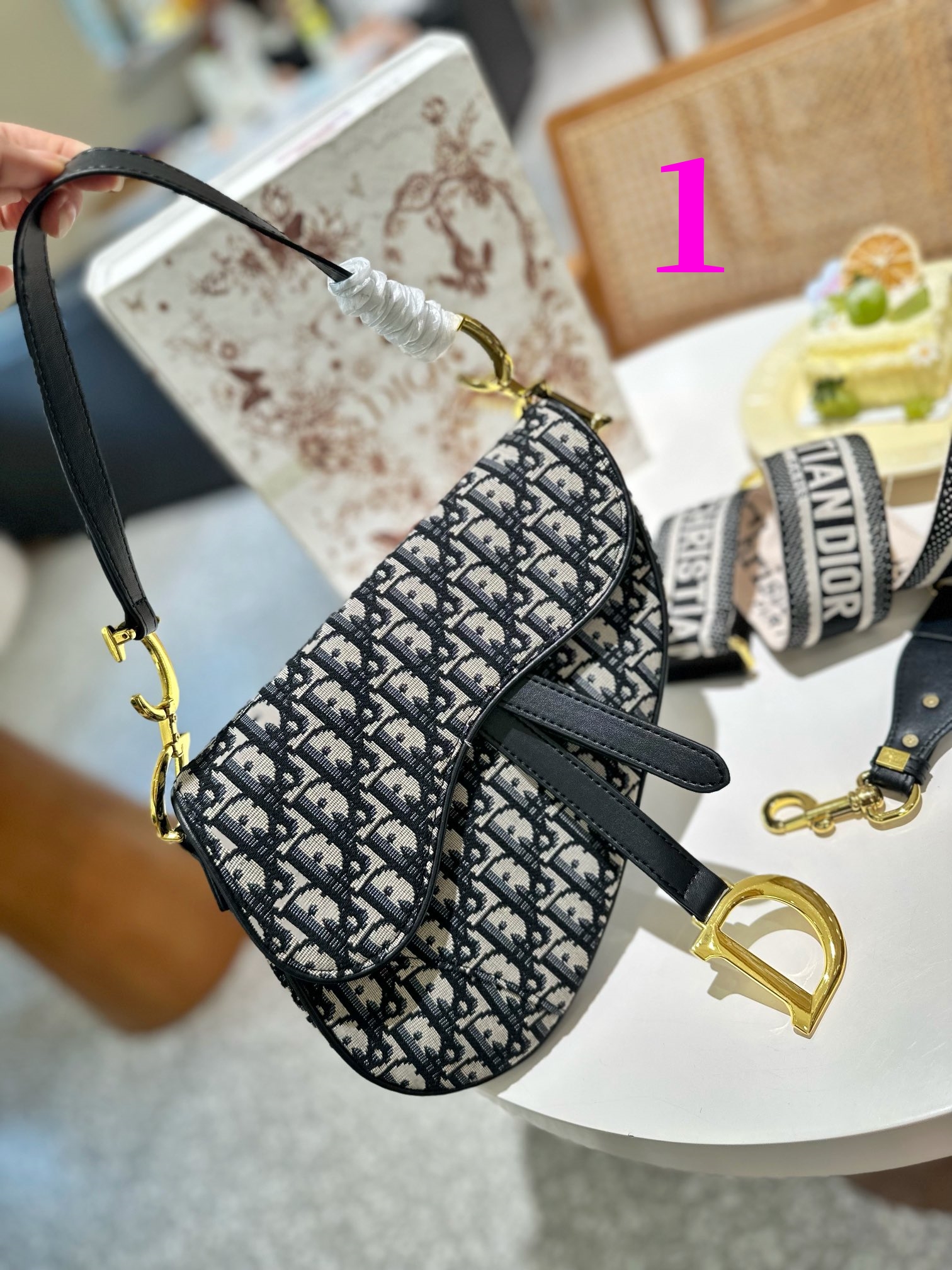 $35.99-DIOR-X57811 gallery