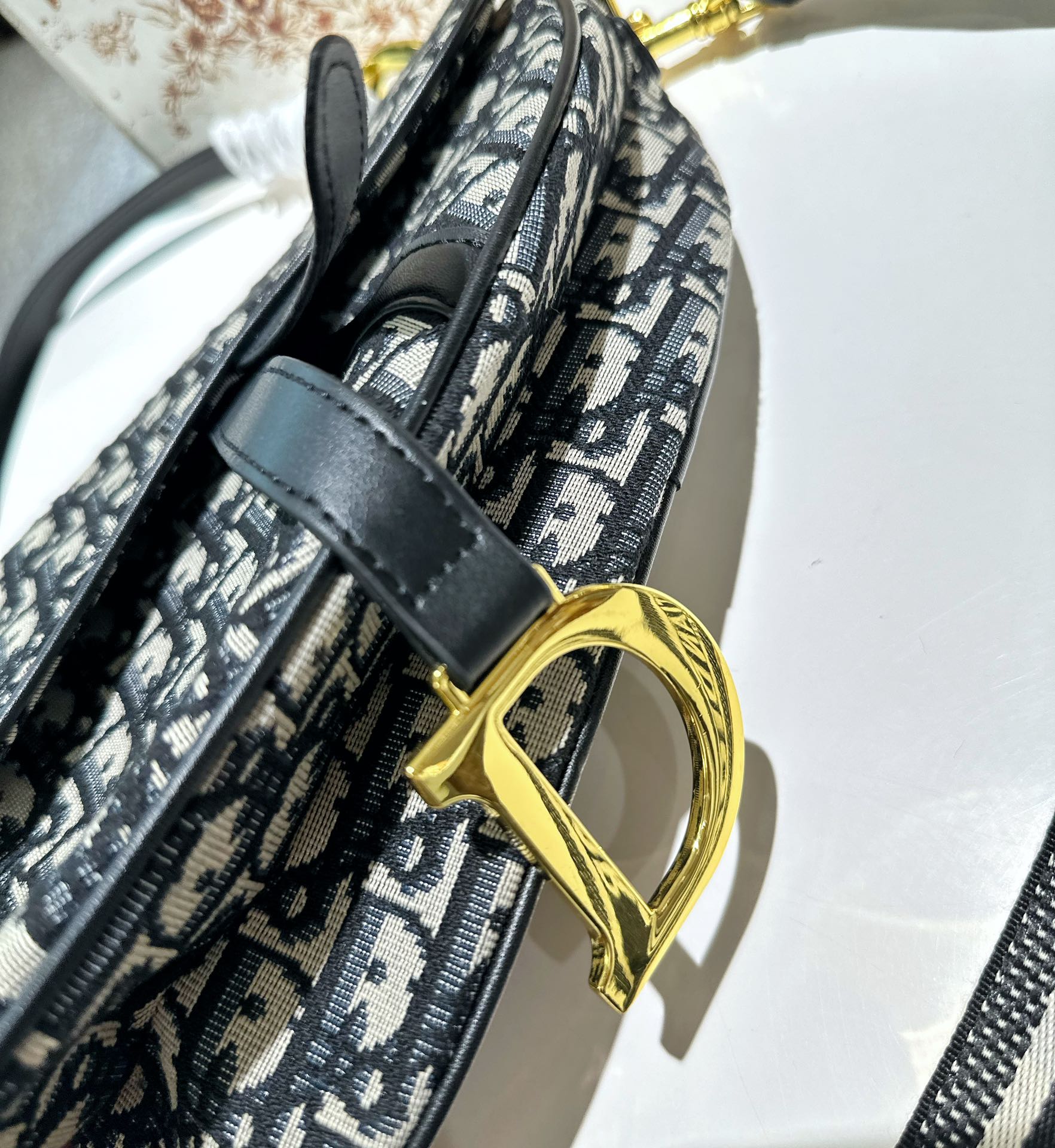 $35.99-DIOR-X57811 gallery