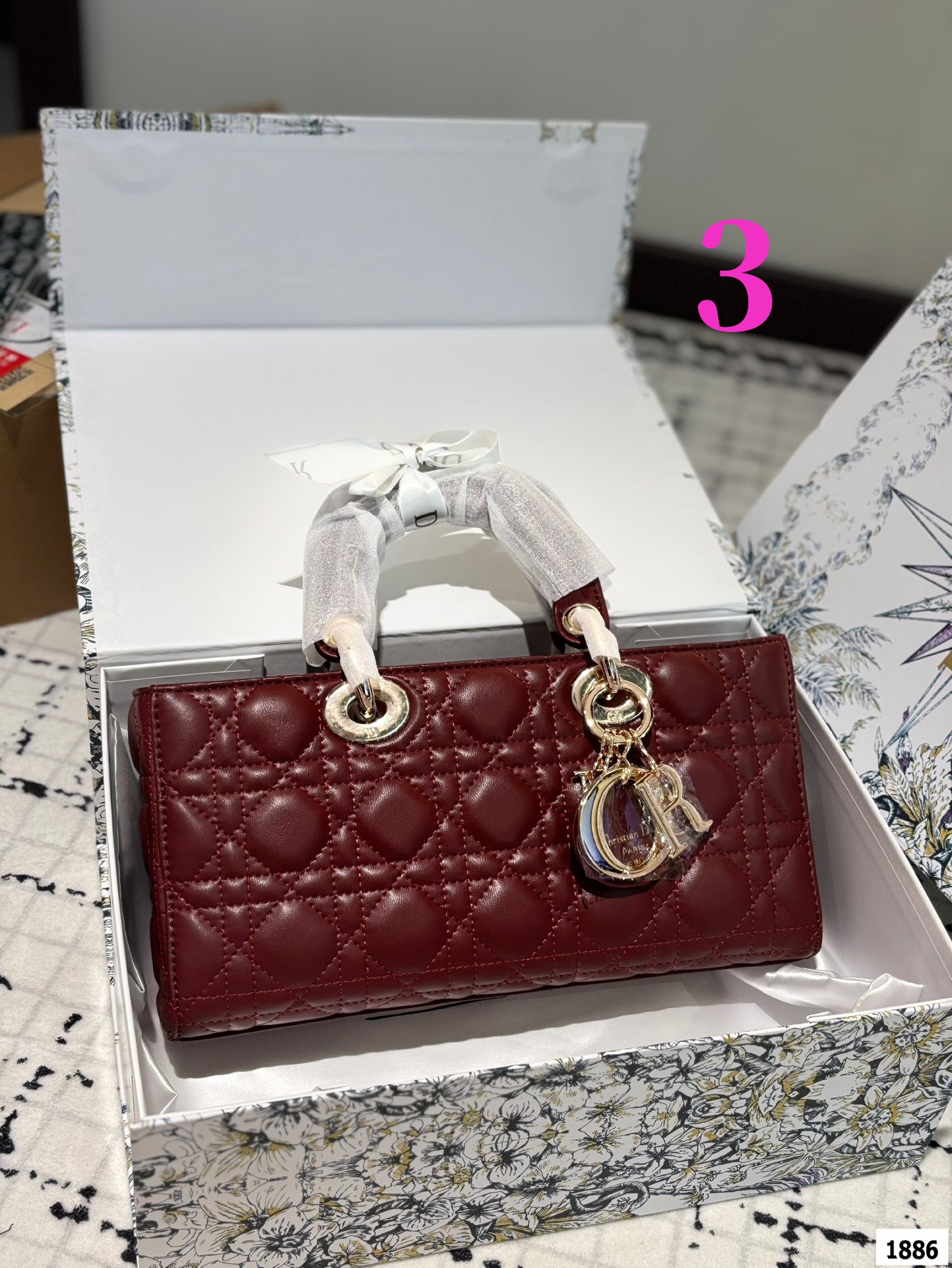 $35.99-DIOR-X5783 gallery