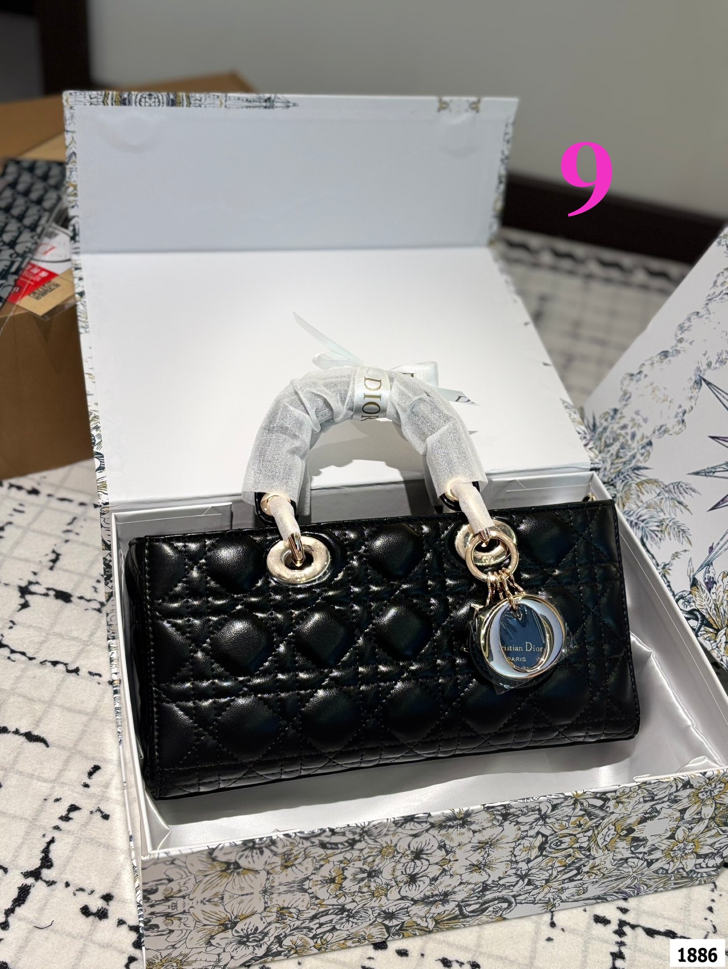 $35.99-DIOR-X5783 gallery