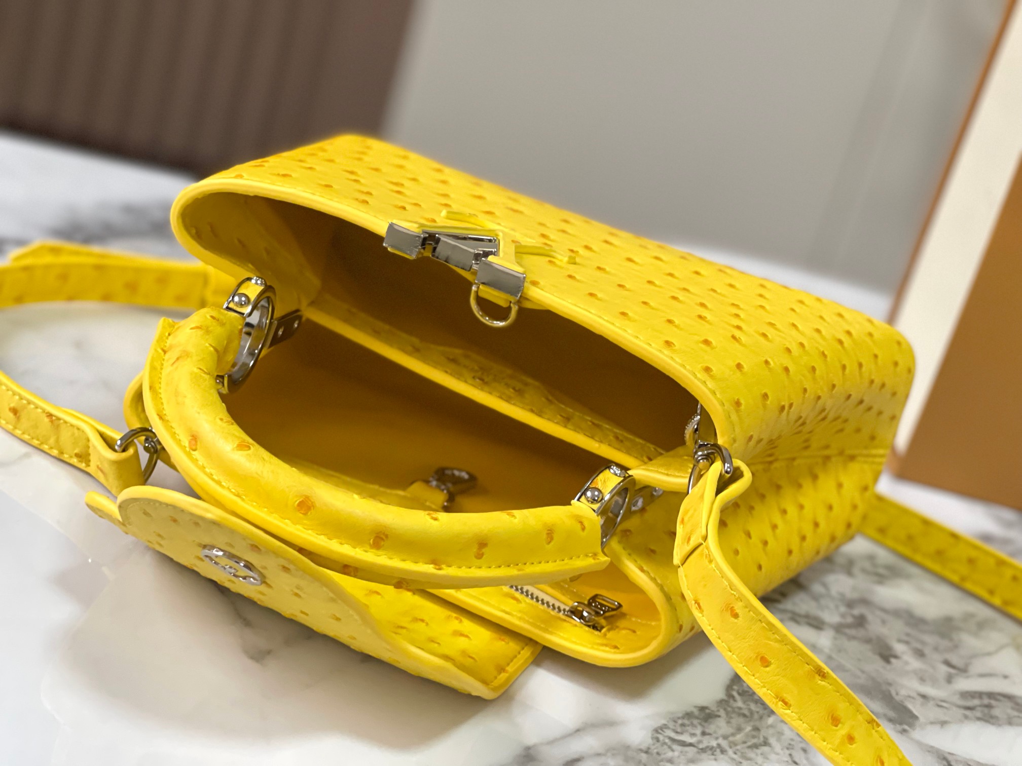 $35.99-LV-X5625 gallery